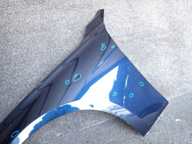 BMW F30 F31 3 ĽAVÝ PREDNÝ BLATNÍK