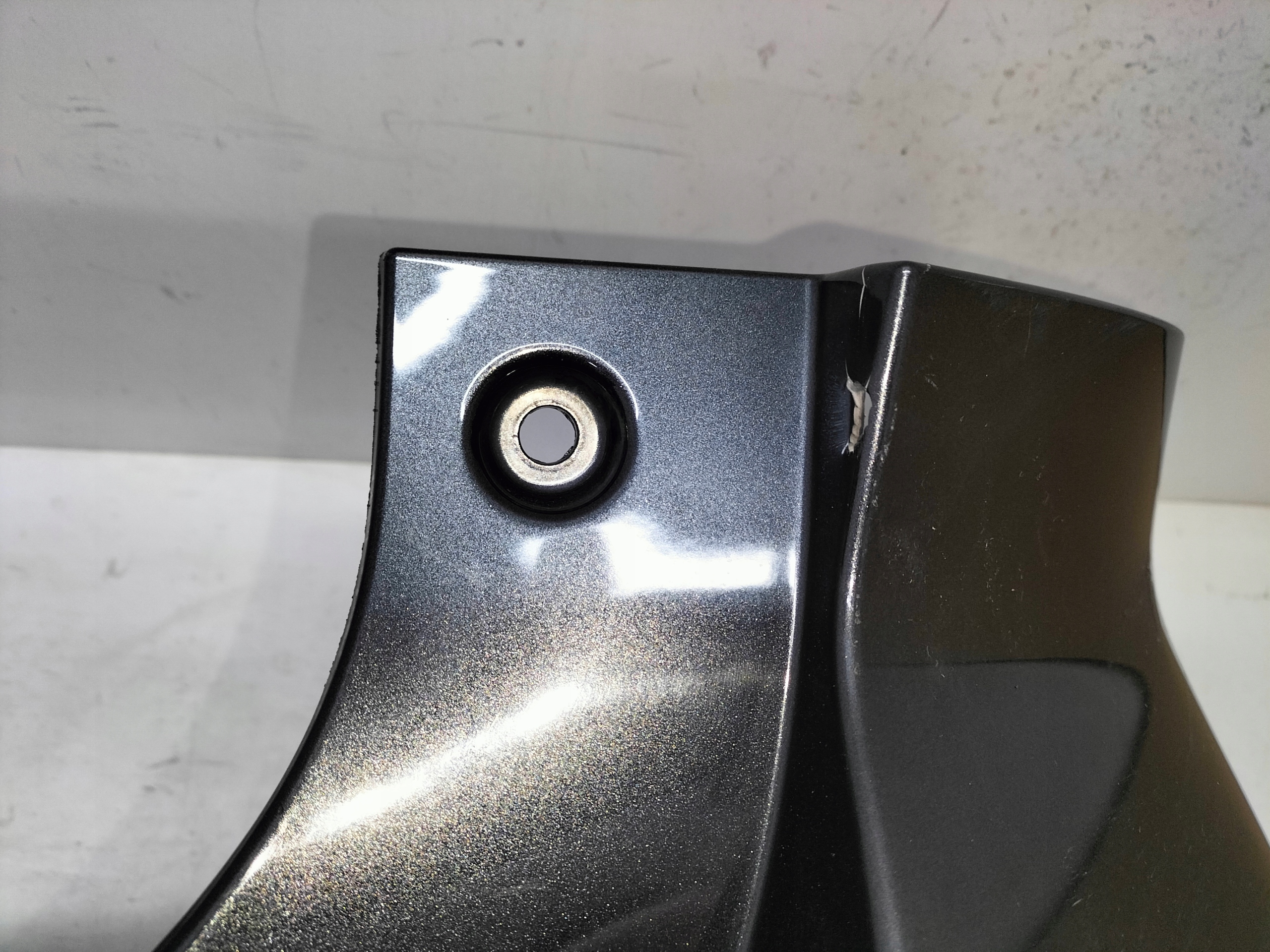 ZADNÝ NÁRAZNÍK SUBARU FORESTER 4 IV SJ 13-15