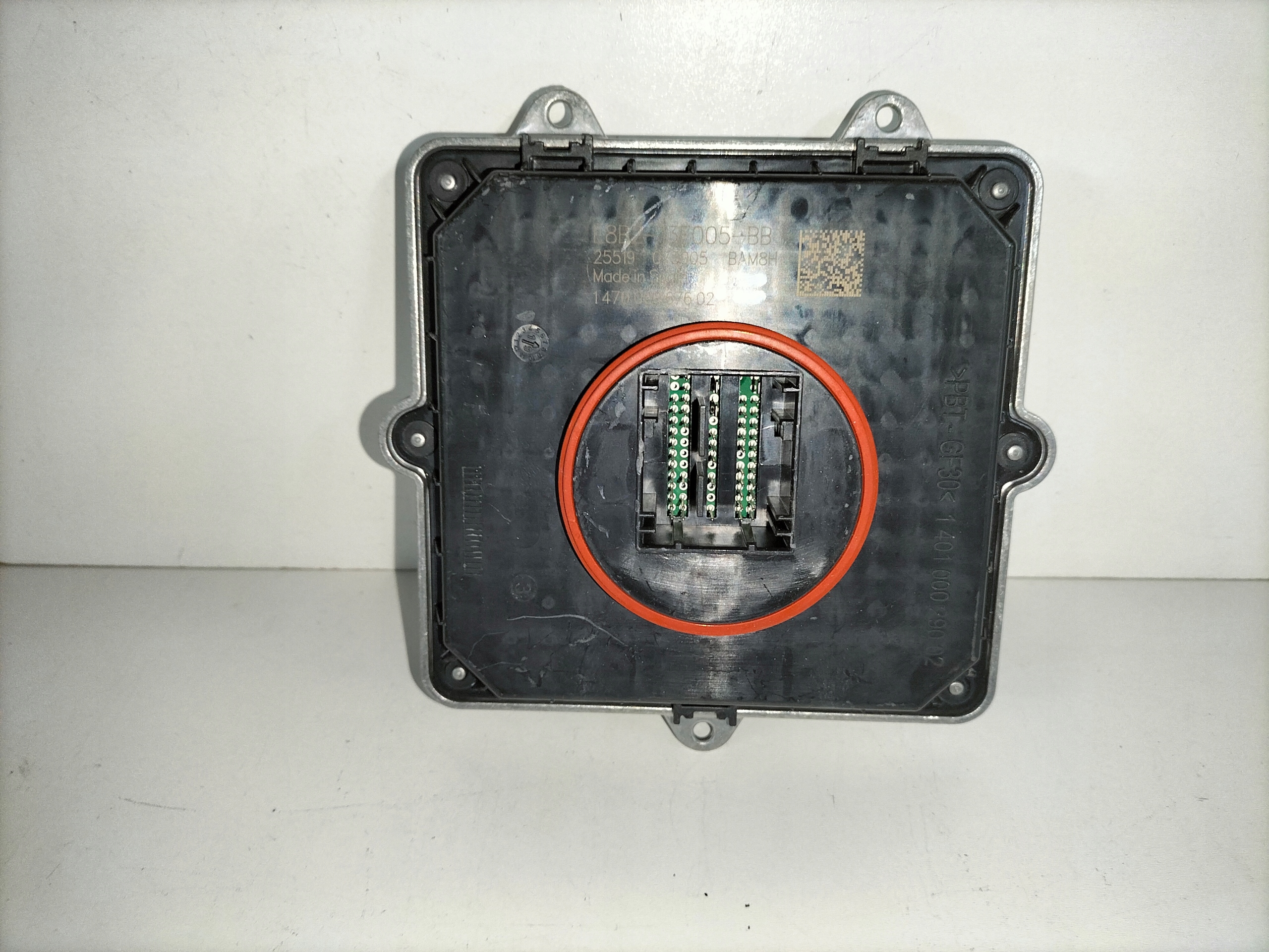 MENIČ NAPÄTIA MODUL LED JAGUAR LAND ROVER