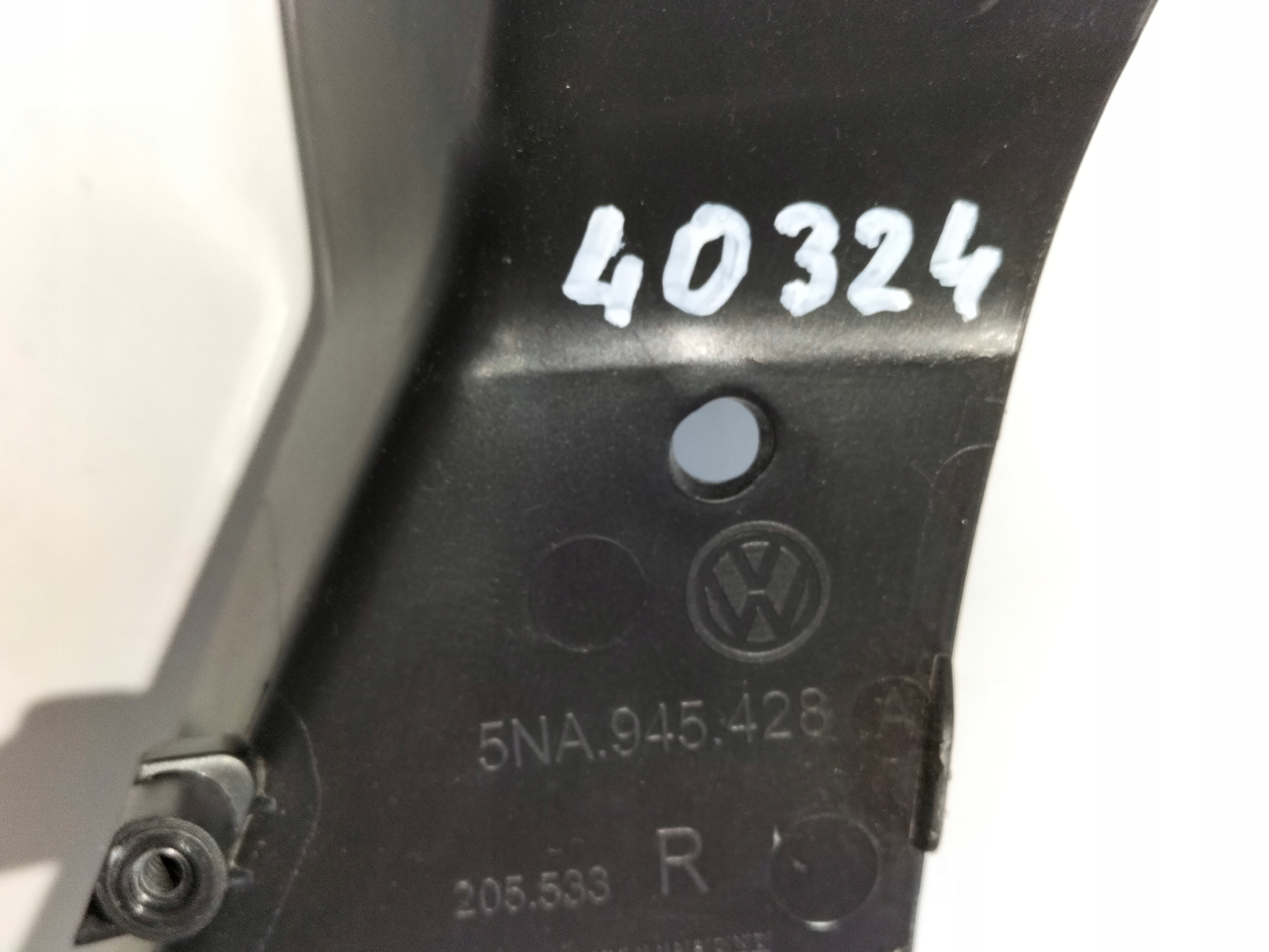 KRYT LIŠTA OBAL lampy ZADNA PRAVA VW TIGUAN II 16-