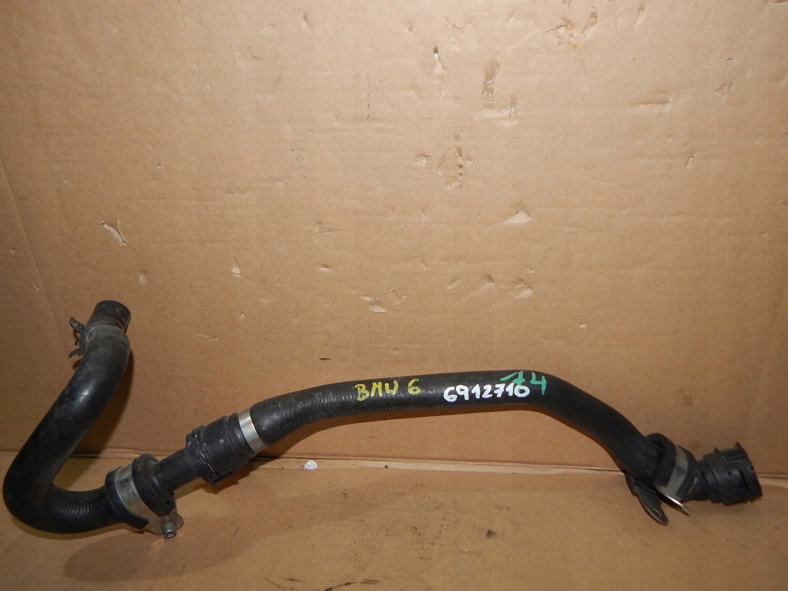 BMW E60 E61 HADICA VODY 4.4 V6