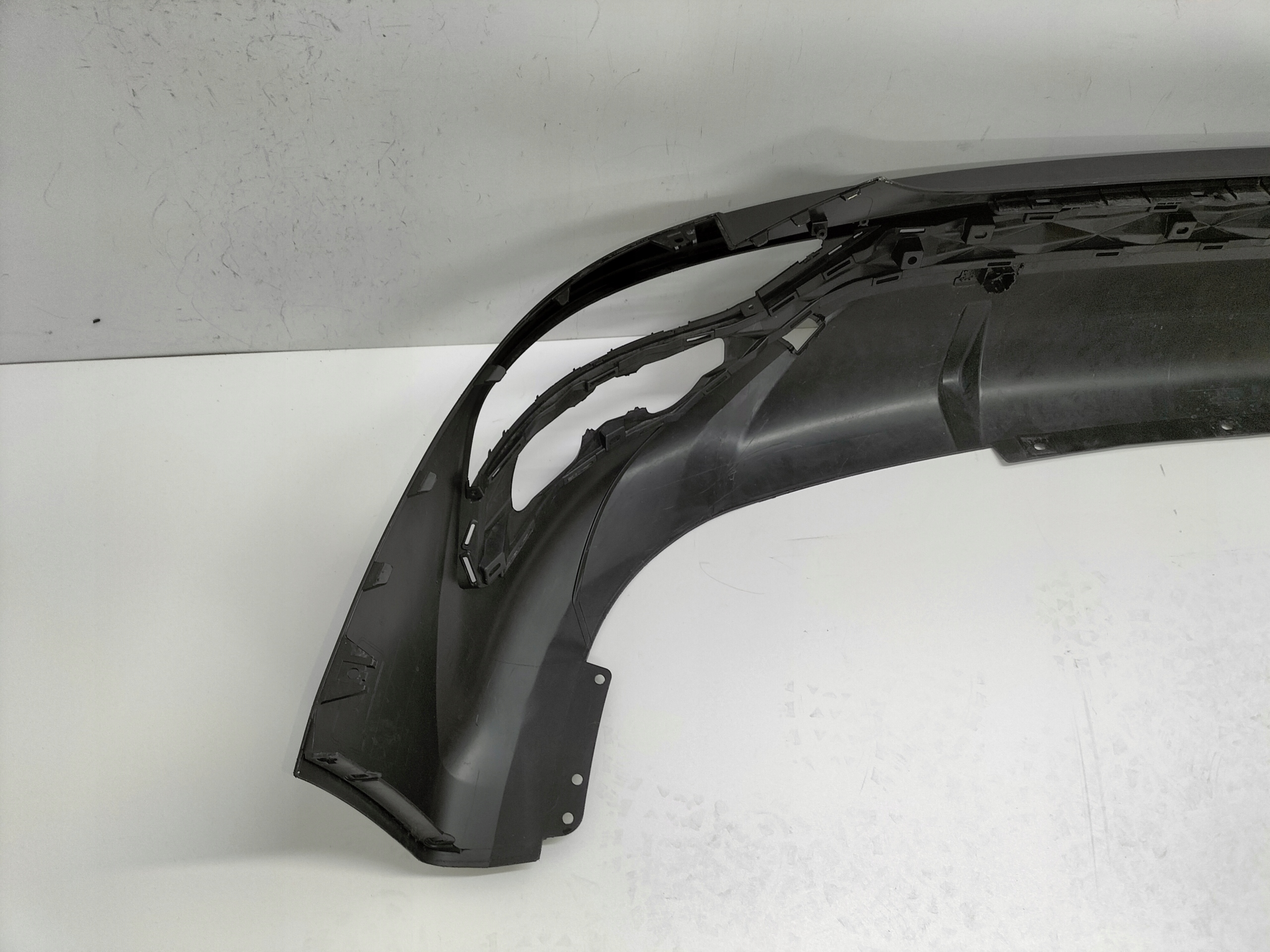 ZADNÝ NÁRAZNÍK HYUNDAI TUCSON 4 IV 20-