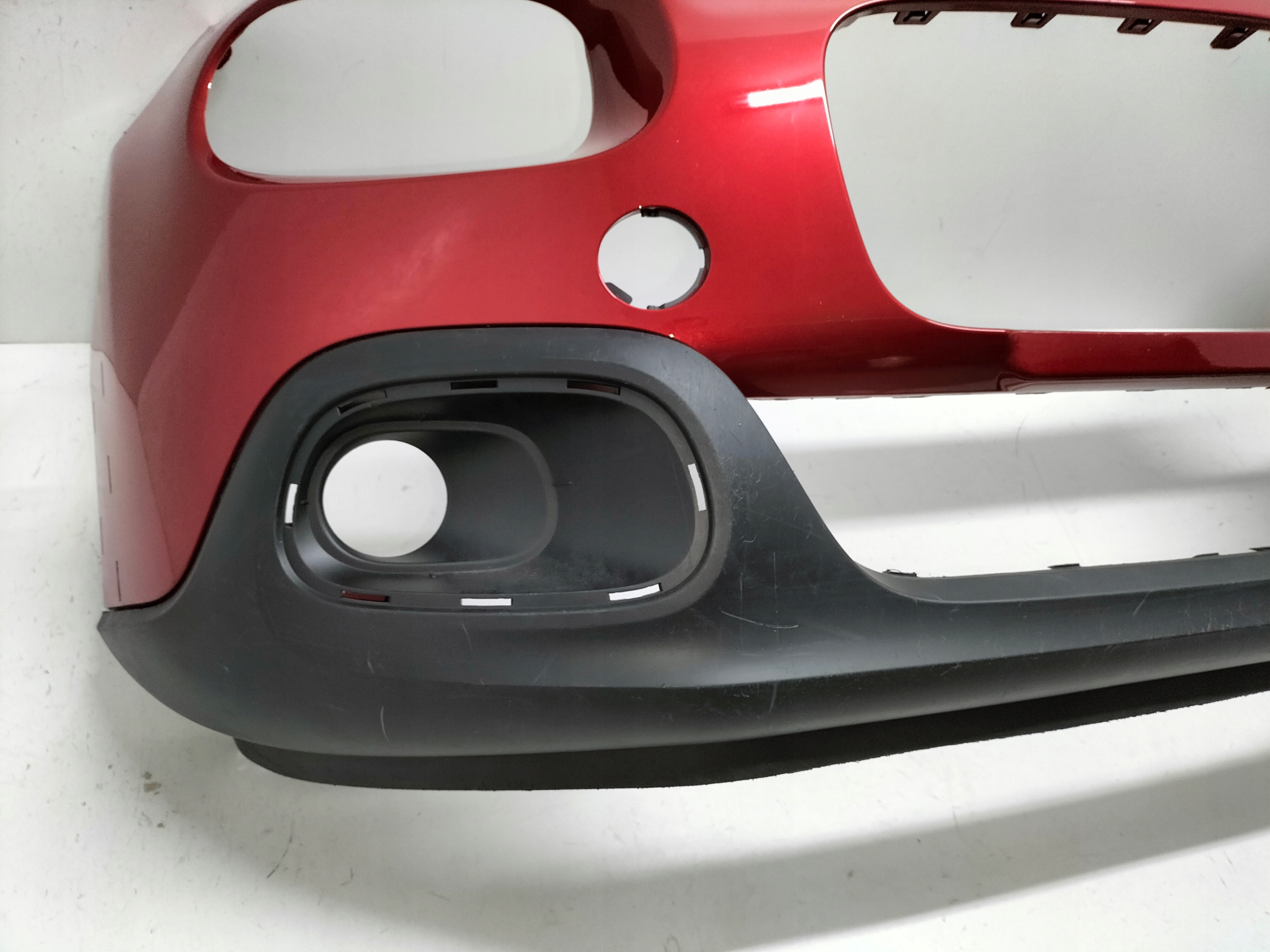 PREDNÝ NÁRAZNÍK CITROEN C3 III 16-