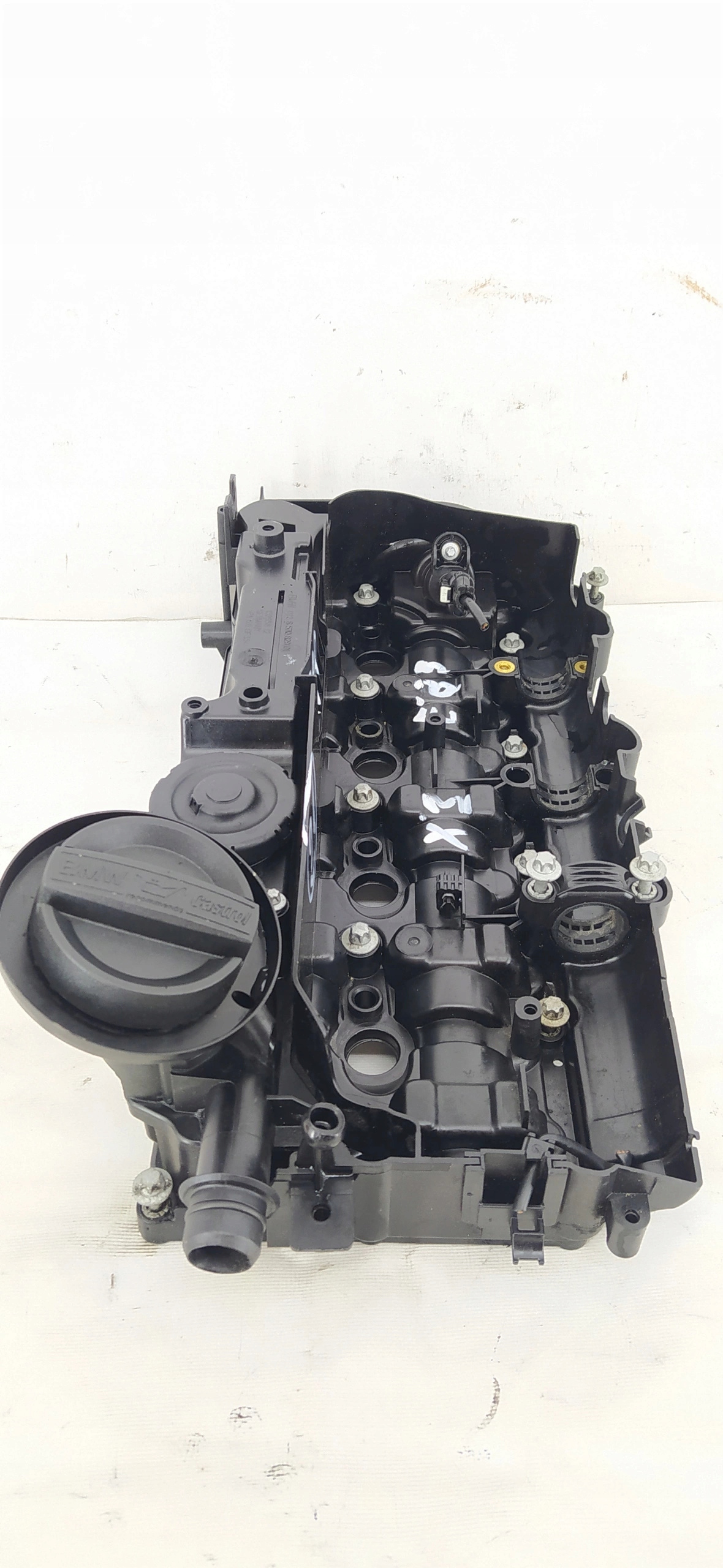 BMW X1 E84 2.0D KRYT VEKO VENTILOV 8570829