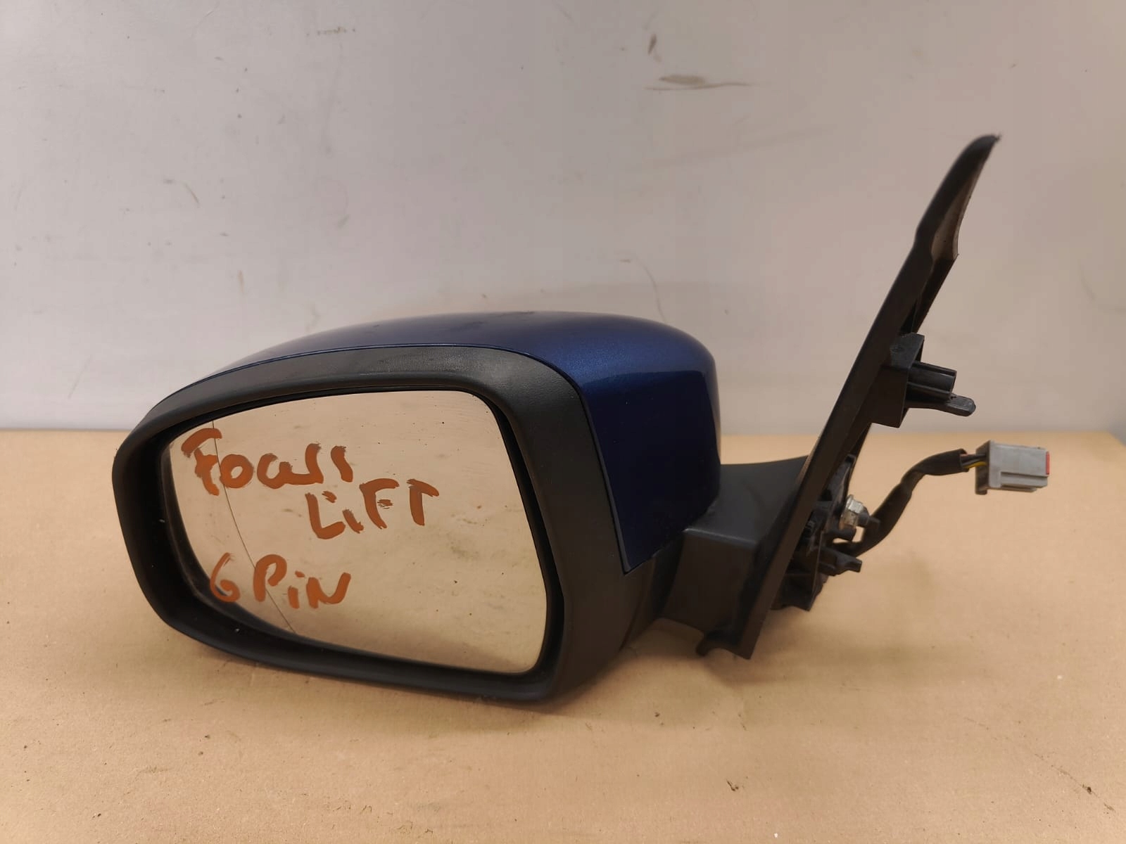 Ford focus mk2 lift 08-11 ĽAVÉ ZRKADLO PREDNÝE 6 pin