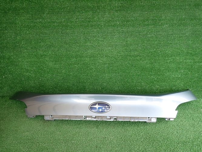 SUBARU LEVORG BLENDA LISTA ZADNEJ KAPOTY