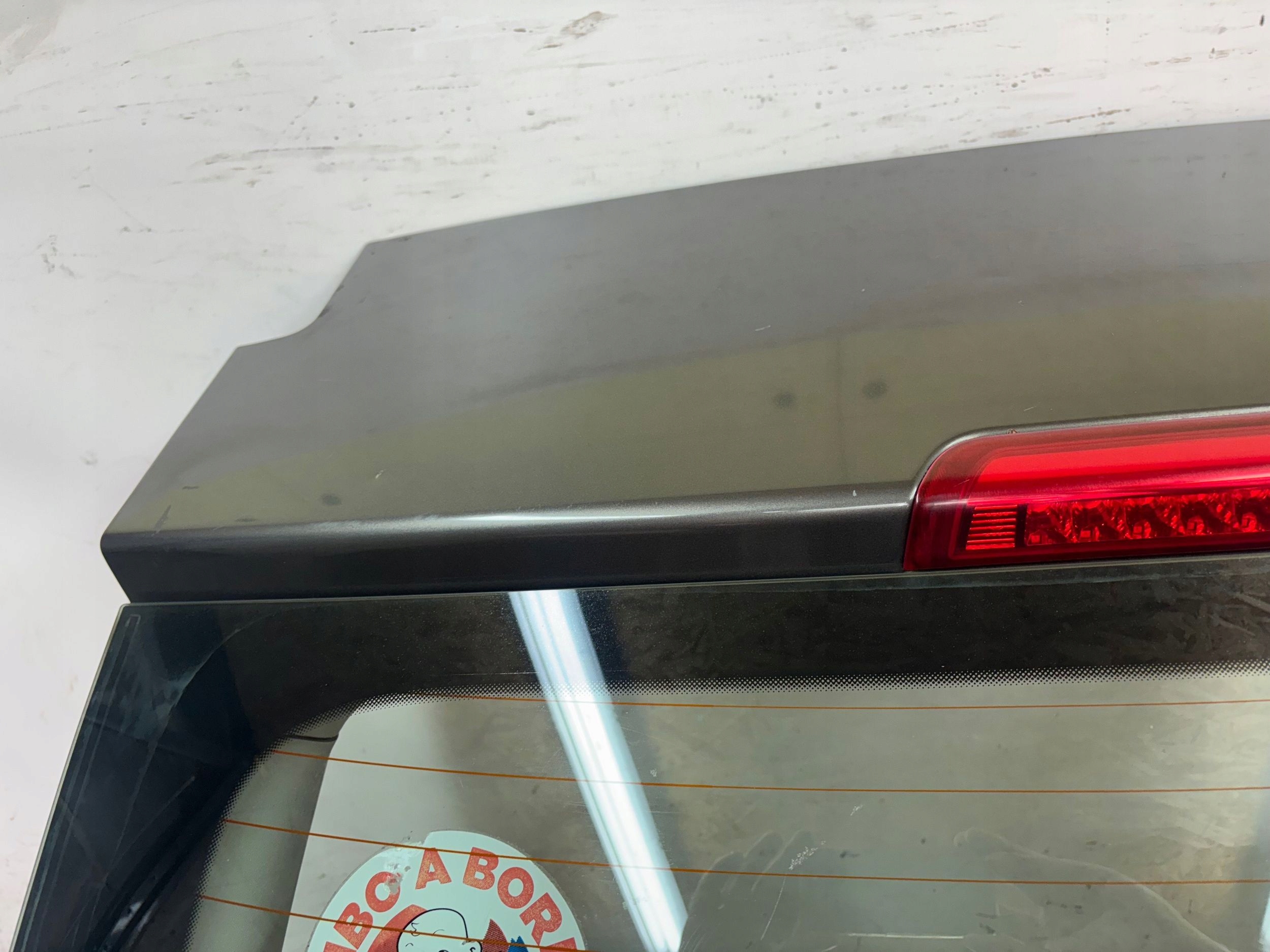 ZADNÁ KAPOTA KIA CEED I KOMBI 06-12