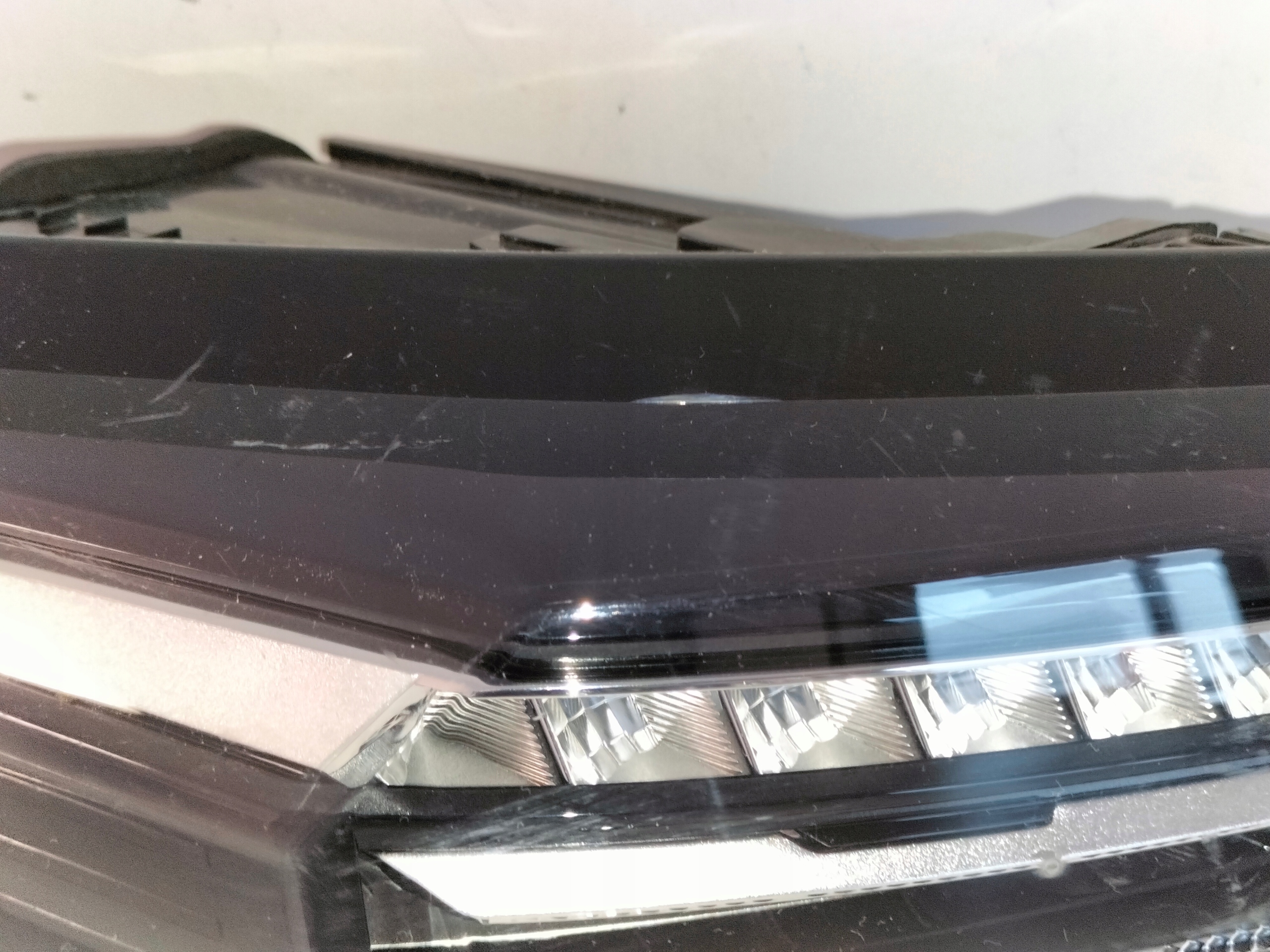 LAVE ZADNE SVETLO PEUGEOT 308 III T10 21- LED