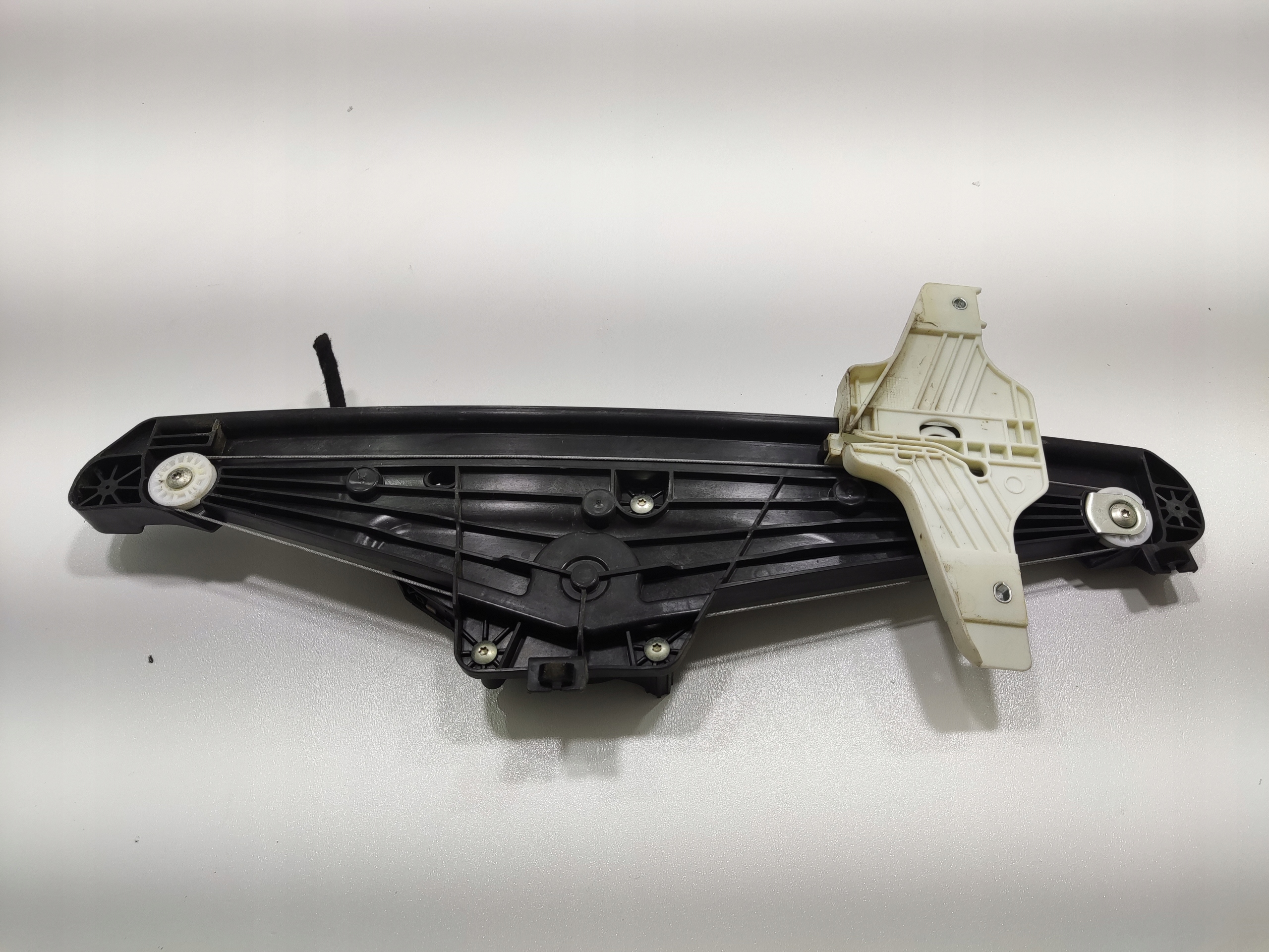 PRAVÝ ZADNÝ MECHANIZMUS SŤAHOVANIA OKNA CITROEN C5 AIRCROSS 9822455280