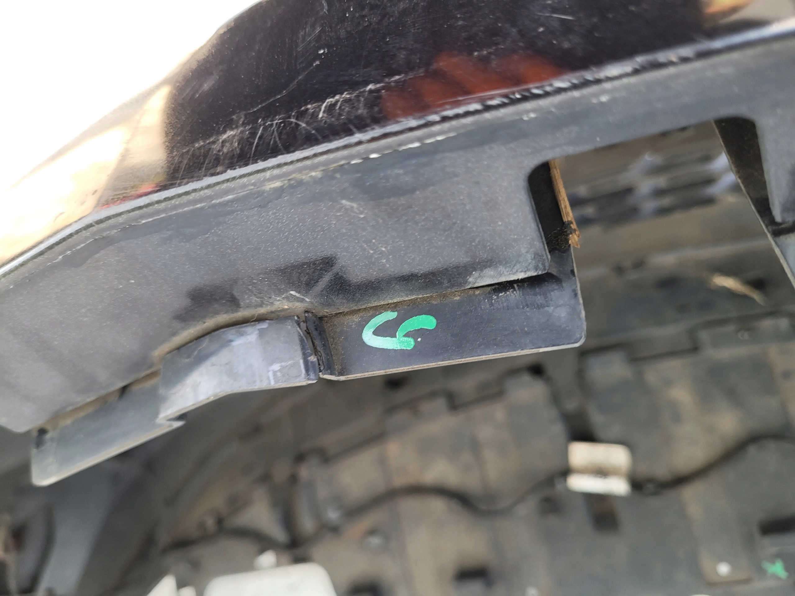 OPEL ASTRA J LIFT XENON PDC PREDNÝ NÁRAZNÍK