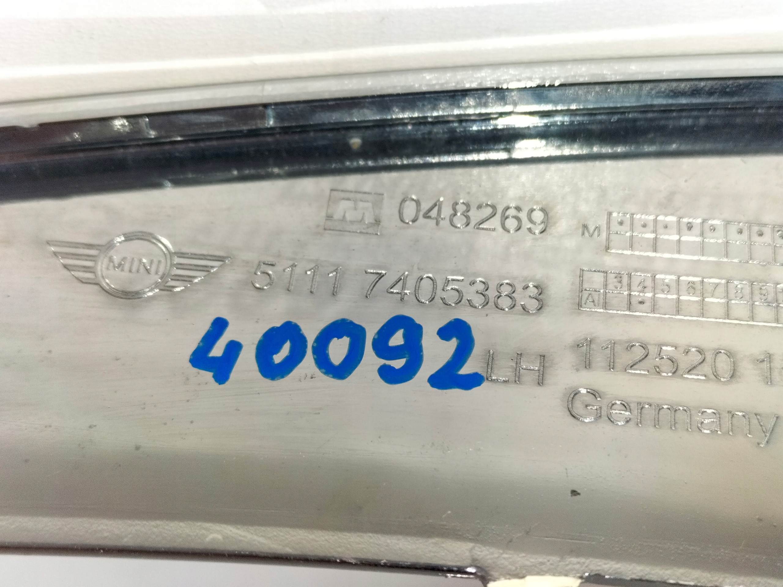 RAMIK CHRÓMOVÁ LIŠTA LIŠTA PREDNÉHO NÁRAZNÍKA LAVA MINI COUNTRYMAN S F60 17-