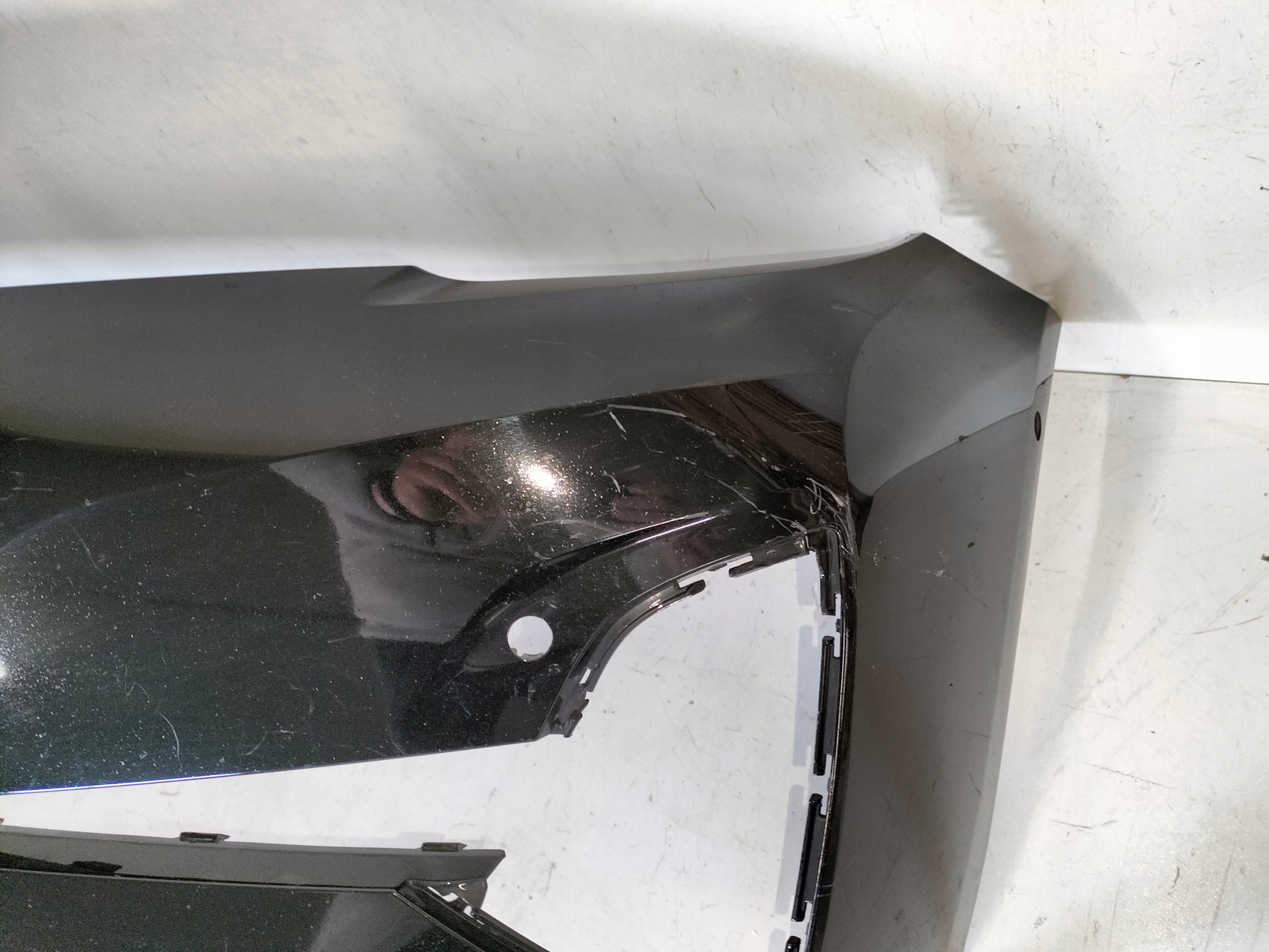 PREDNÝ NÁRAZNÍK BMW 5 G30 G31 LIFT 20-