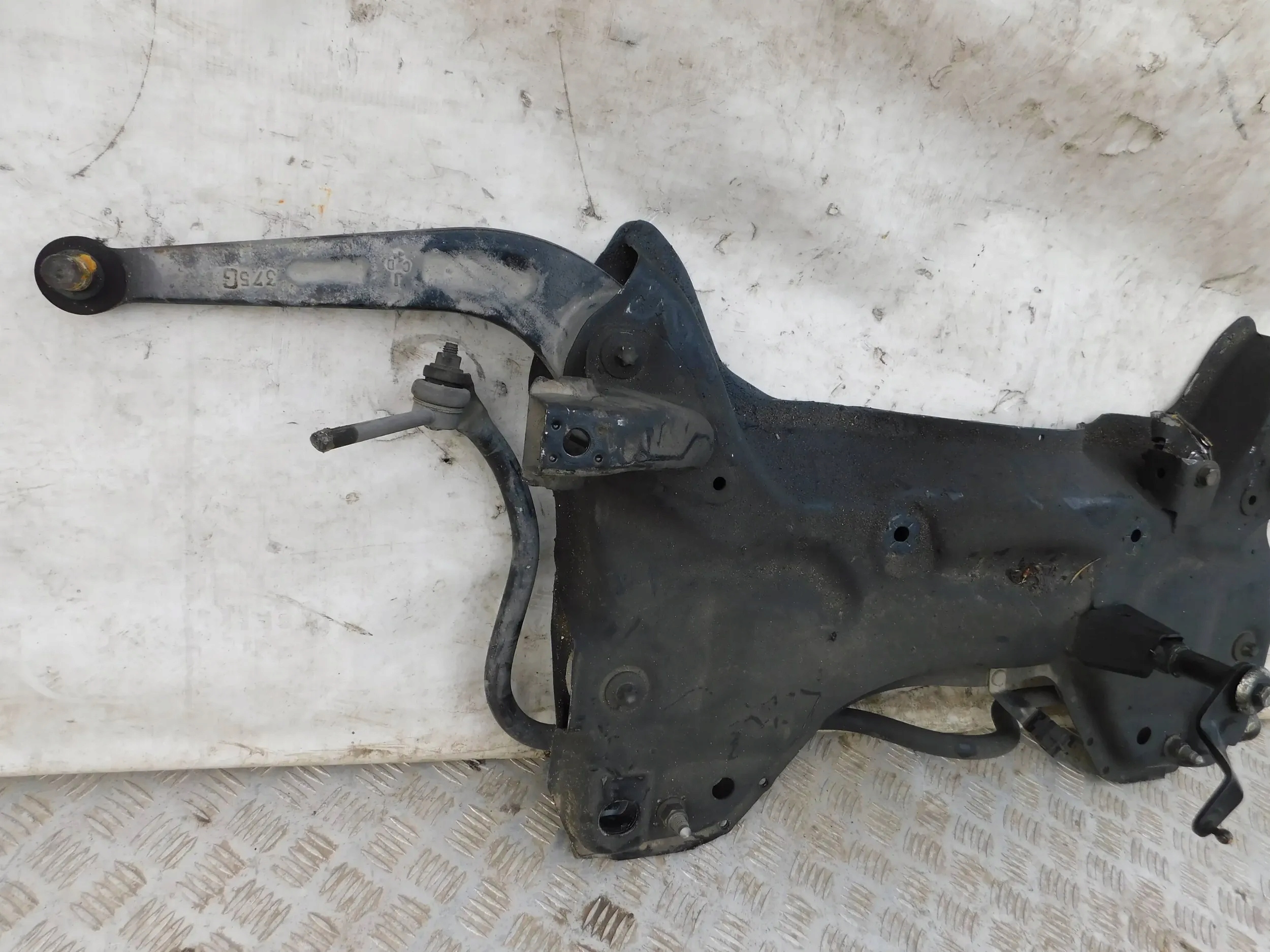 PREDNÁ NÁPRAVA PEUGEOT 206+ PLUS