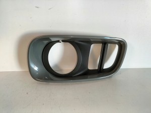 LIŠTA MRIEŽKA PREDNÉHO NÁRAZNÍKA LAVA MINI COUNTRYMAN S F60 17- LIŠTA MRIEŽKA PREDNÉHO NÁRAZNÍKA LAVA MINI COUNTRYMAN S F60 17-