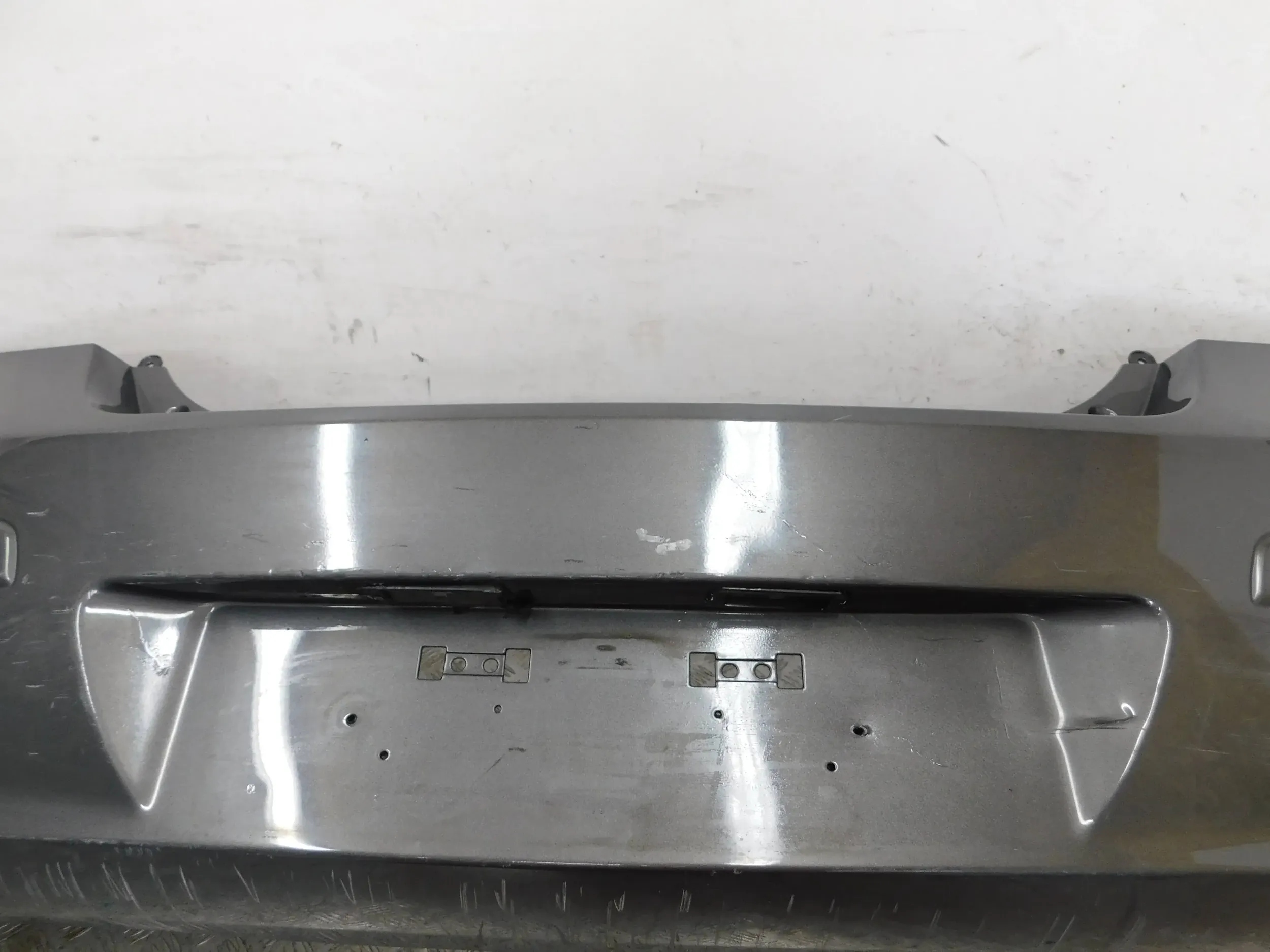 ZADNÝ NÁRAZNÍK HYUNDAI I30 HB 07-