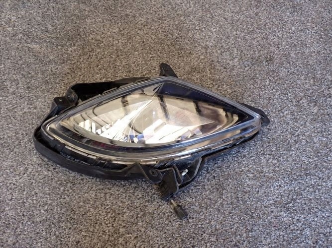 HYUNDAI IX20 PRAVA HMLOVKA 2 ŽIAROVKY
