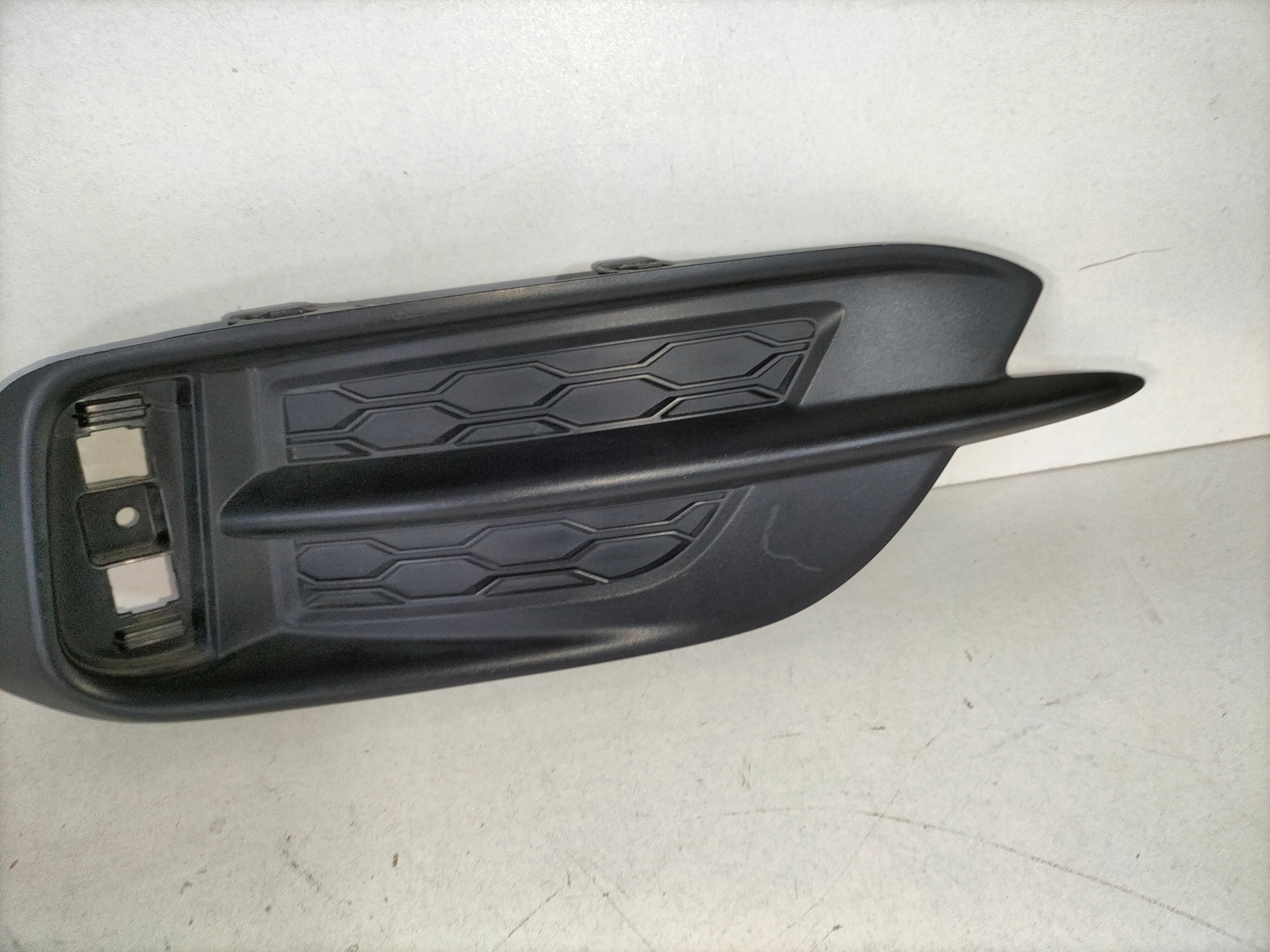 LAVA ZADNA MRIEZKA LISTA HONDA CIVIC X 17- SDN