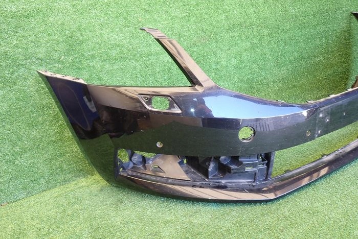 SKODA OCTAVIA III LIFT 17- PREDNÝ NÁRAZNÍK