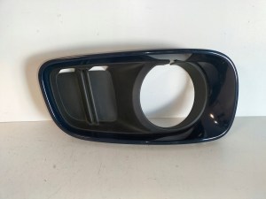 KRYTKA MRIEZKA PREDNEHO NARAZNIKA PRAVA MINI COUNTRYMAN S F60 17- KRYTKA MRIEZKA PREDNEHO NARAZNIKA PRAVA MINI COUNTRYMAN S F60 17-