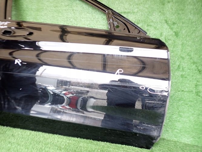 MERCEDES W205 205 C-KLASA PRAVE PREDNE DVERE