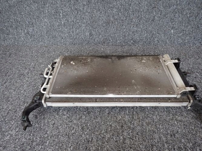 HYUNDAI I30 1.4 T-GDI CHLADIC VODY KLIMATIZACIE KLIMATIZACIE