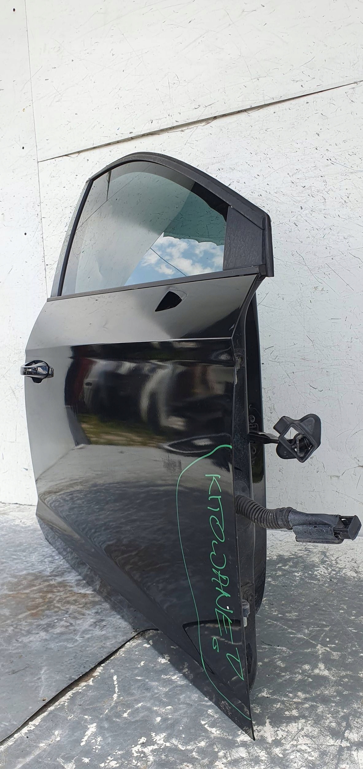 Seat Leon 3 III PRAVE PREDNE DVERE PRAVÝ