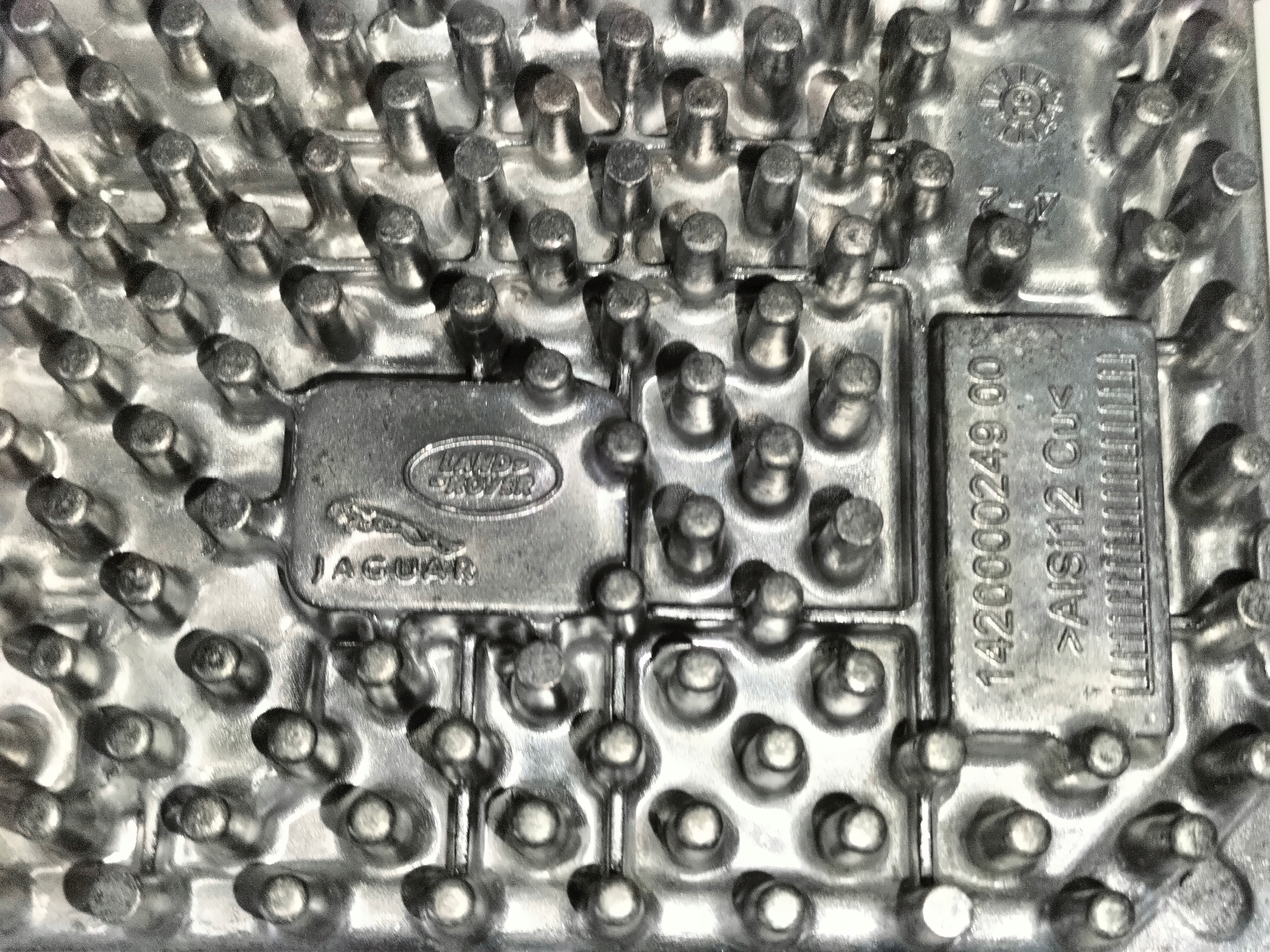 MENIČ NAPÄTIA MODUL LED LAND ROVER RANGE ROVER JAGUAR