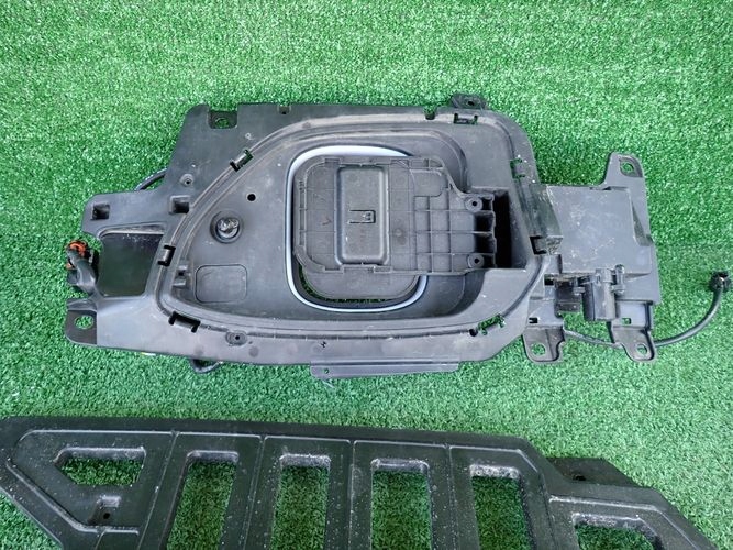 HYUNDAI KONA EV ELEKTRIC KONEKTOR BATÉRIA