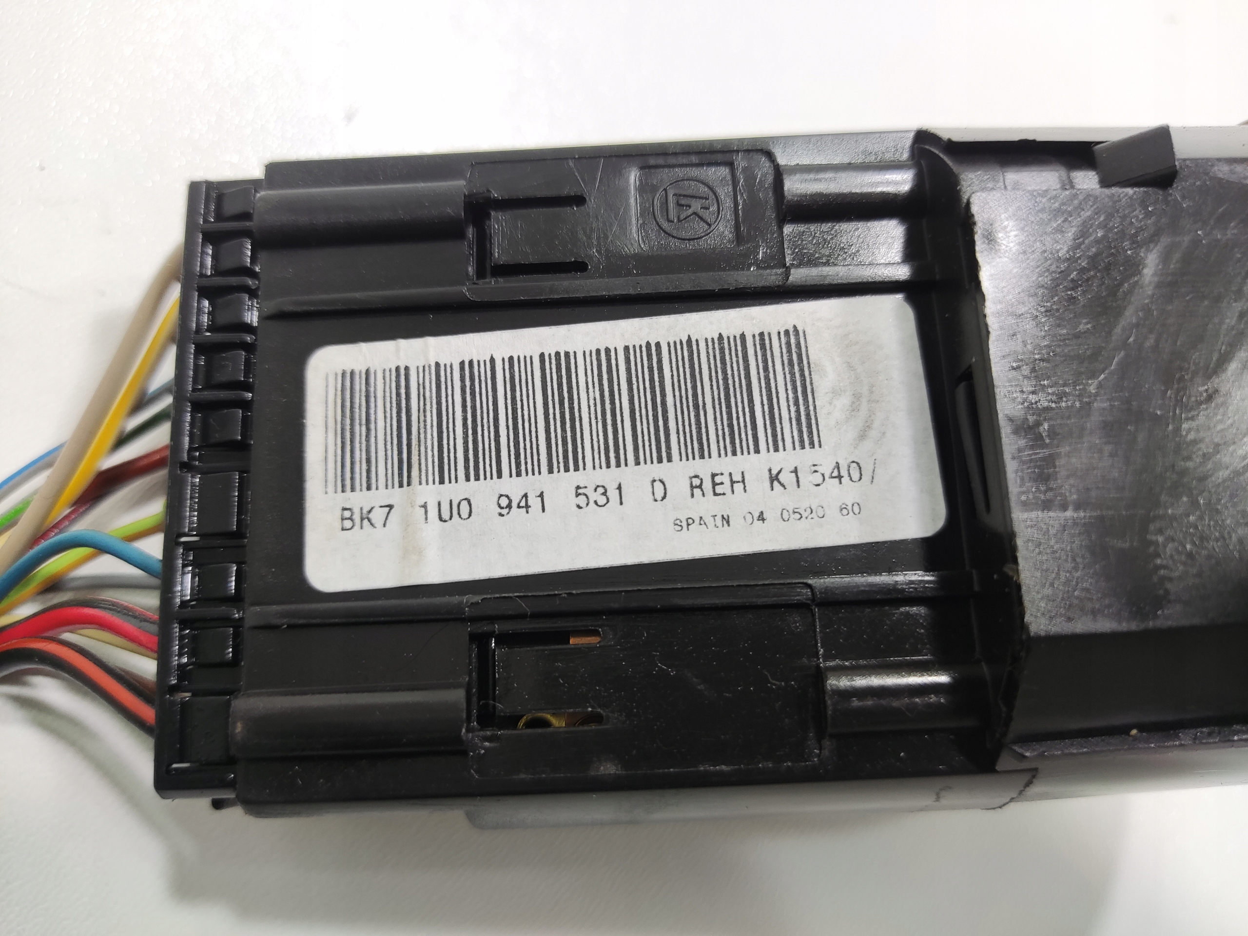 VYPÍNAČ SVETIEL SKODA FABIA II 5J 1U041531D 2010-2014 LIFT