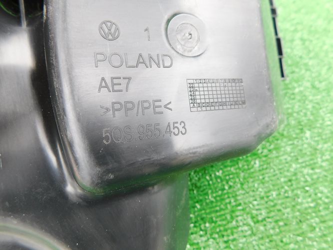 AUDI SEAT SKODA VW NÁDOBKA OSTREKOVAČOV