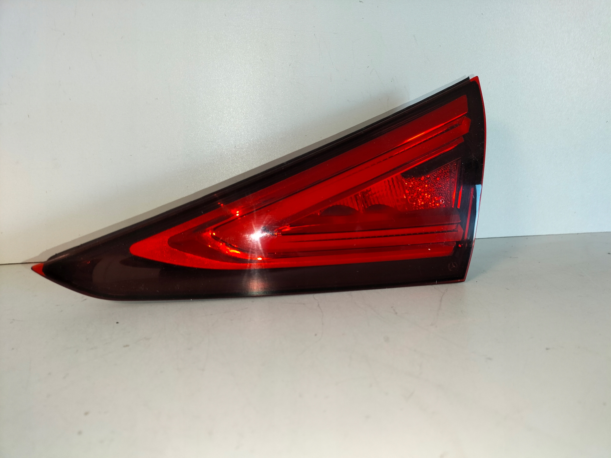 PRAVE ZADNE SVETLO MERCEDES CLS W257 18- LED