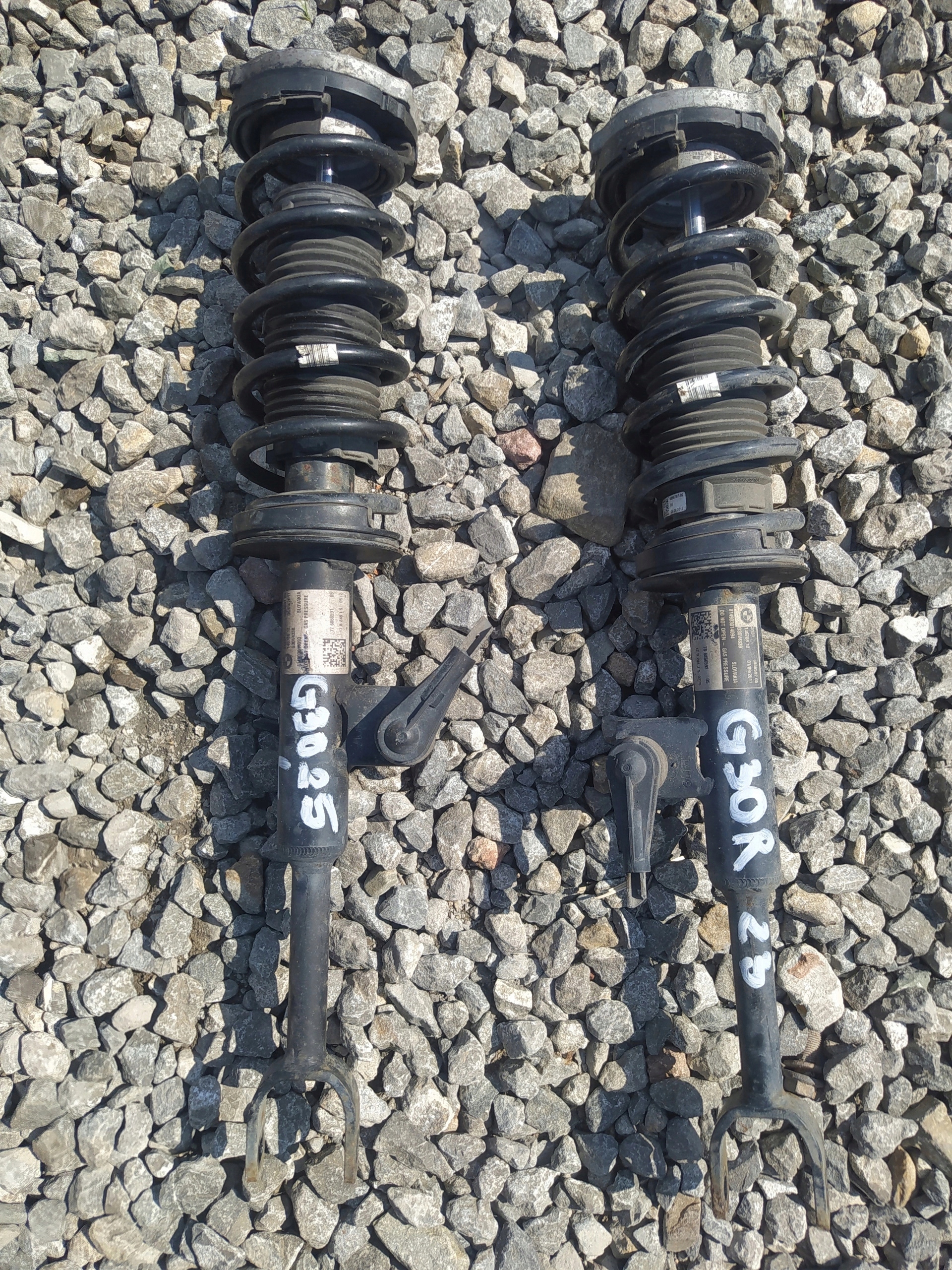 BMW 5 G30 MACPHERSON PRAVA LAVA 6866592 6866591
