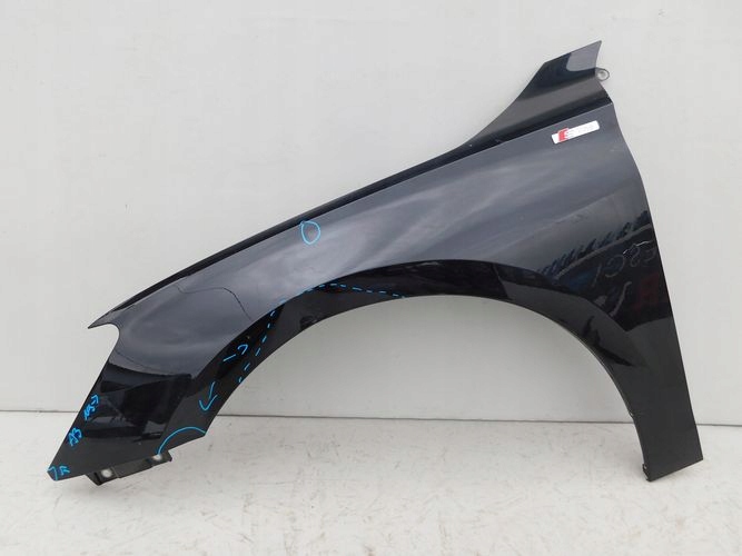 AUDI A3 20- ĽAVÝ PREDNÝ BLATNÍK