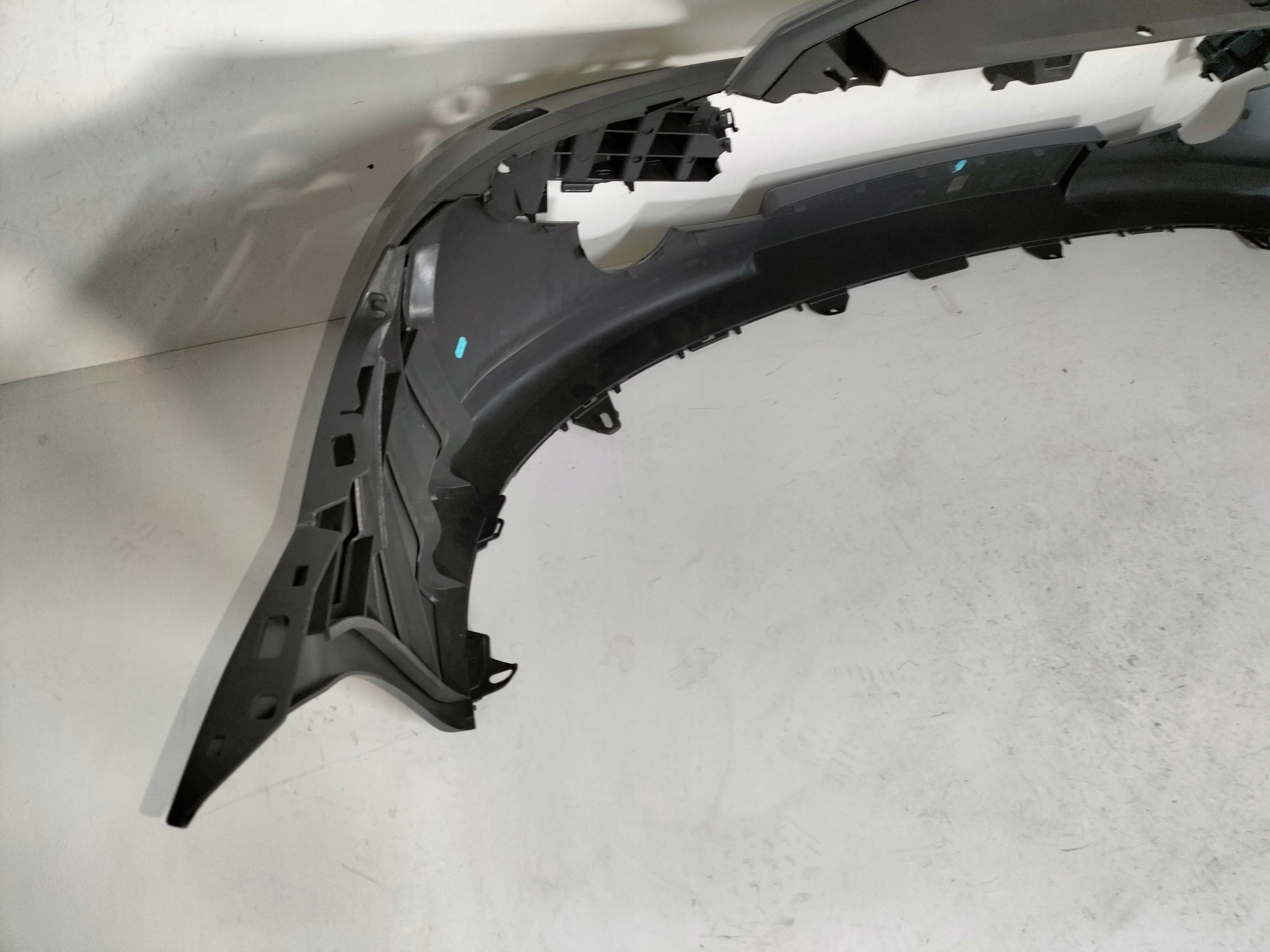 PREDNÝ NÁRAZNÍK PEUGEOT 307 LIFT 05-07