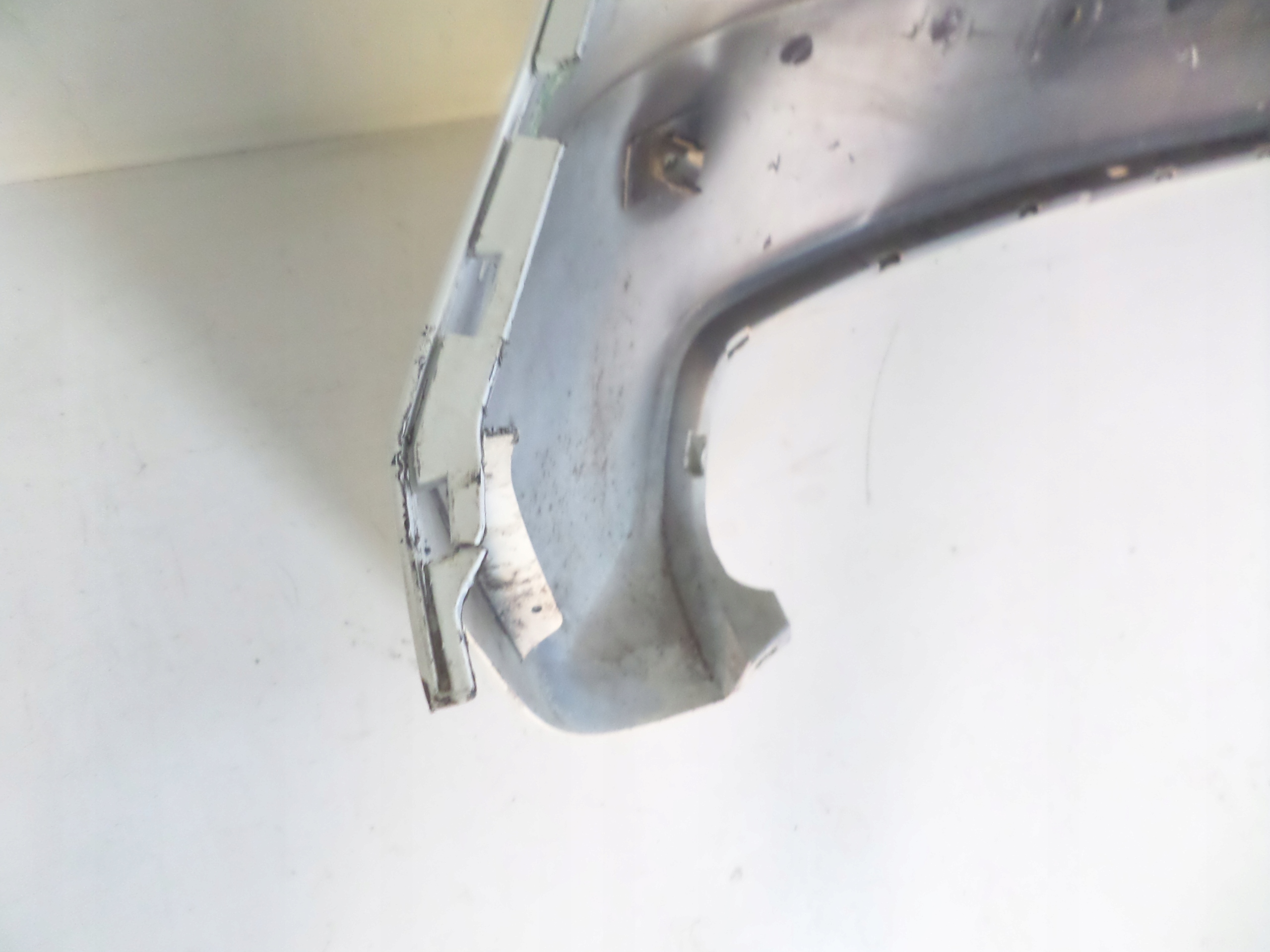 ZADNÝ NÁRAZNÍK AUDI A1 8X0 10-15