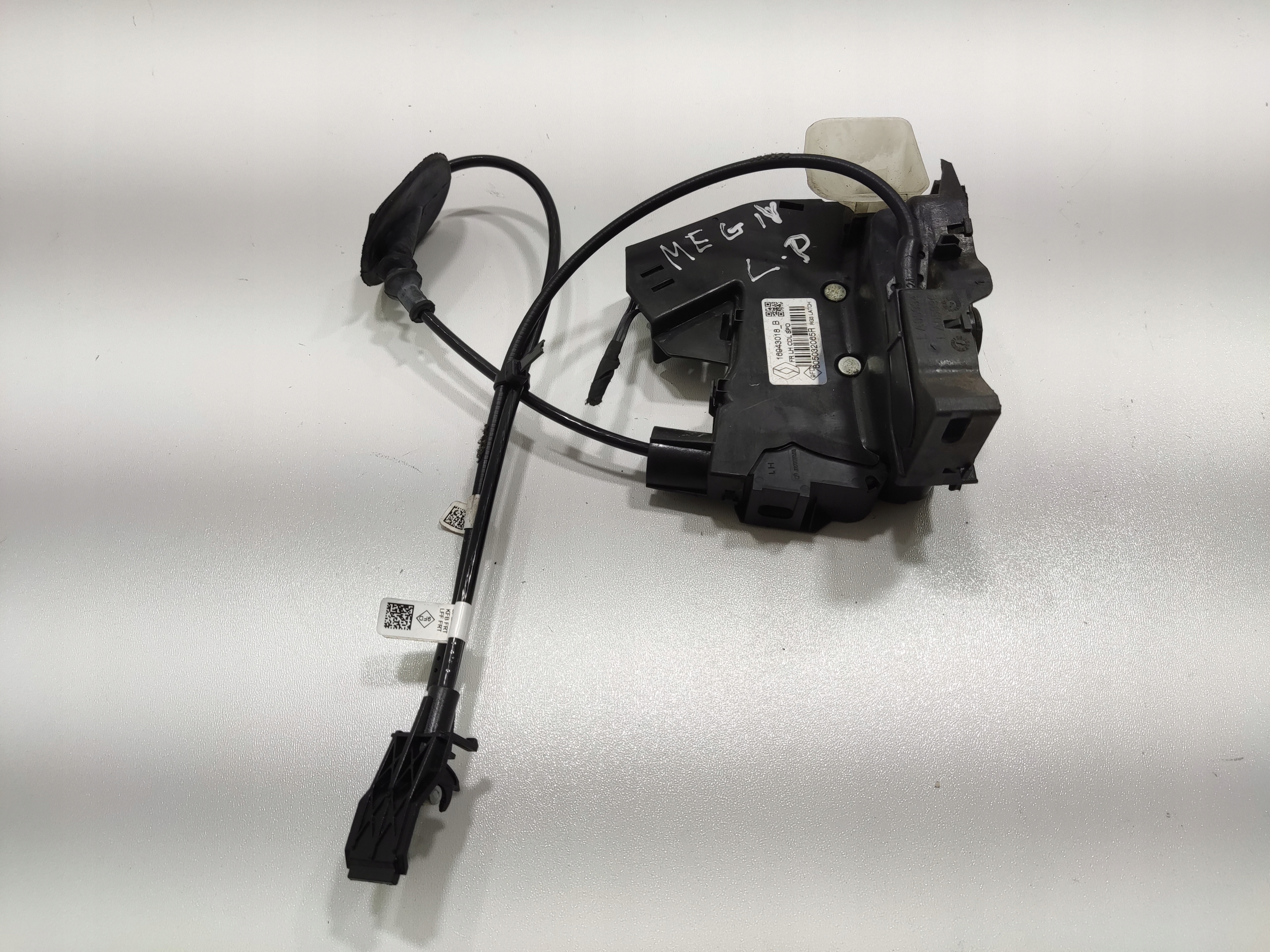 ZAMOK LAVYCH PREDNYCH DVERI RENAULT MEGANE IV 2016-2020 805032065R