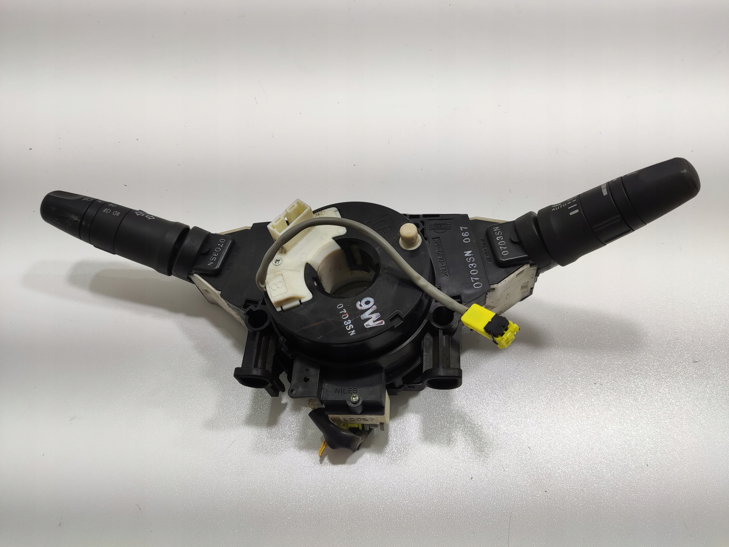 PÁČKY POD VOLANT NISSAN X-TRAIL T31 2007-14 47945-JD00A