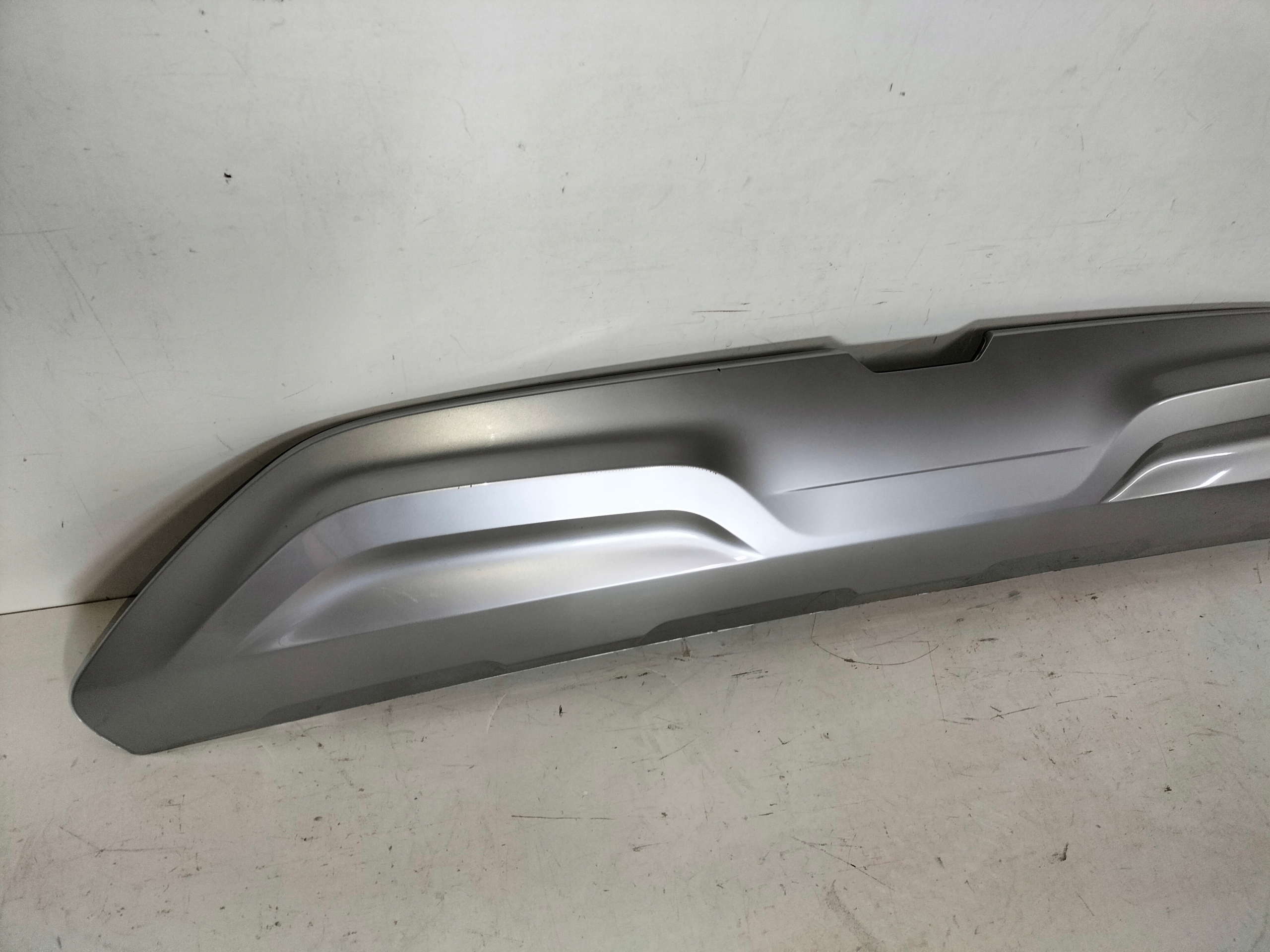 SPOJLER LIŠTA ZADNÉHO NÁRAZNÍKA KIA SPORTAGE 5 V 21-