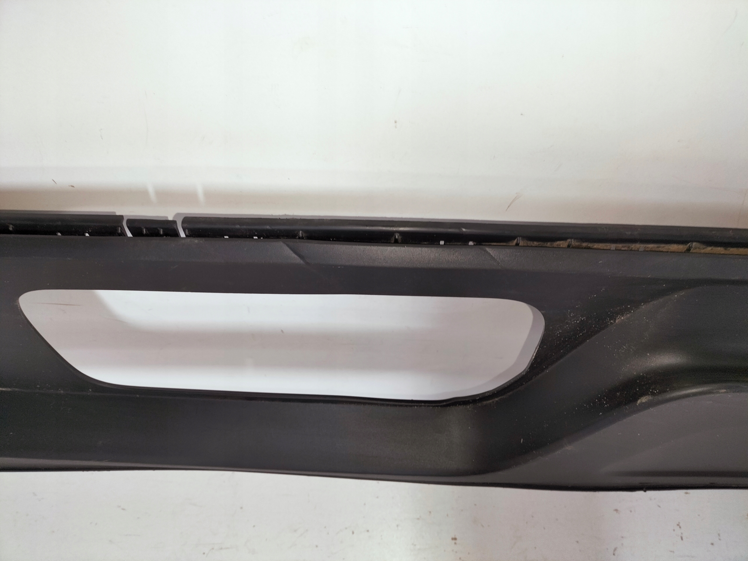 ZADNY SPOJLER VW TOURAN I 03- TUNING