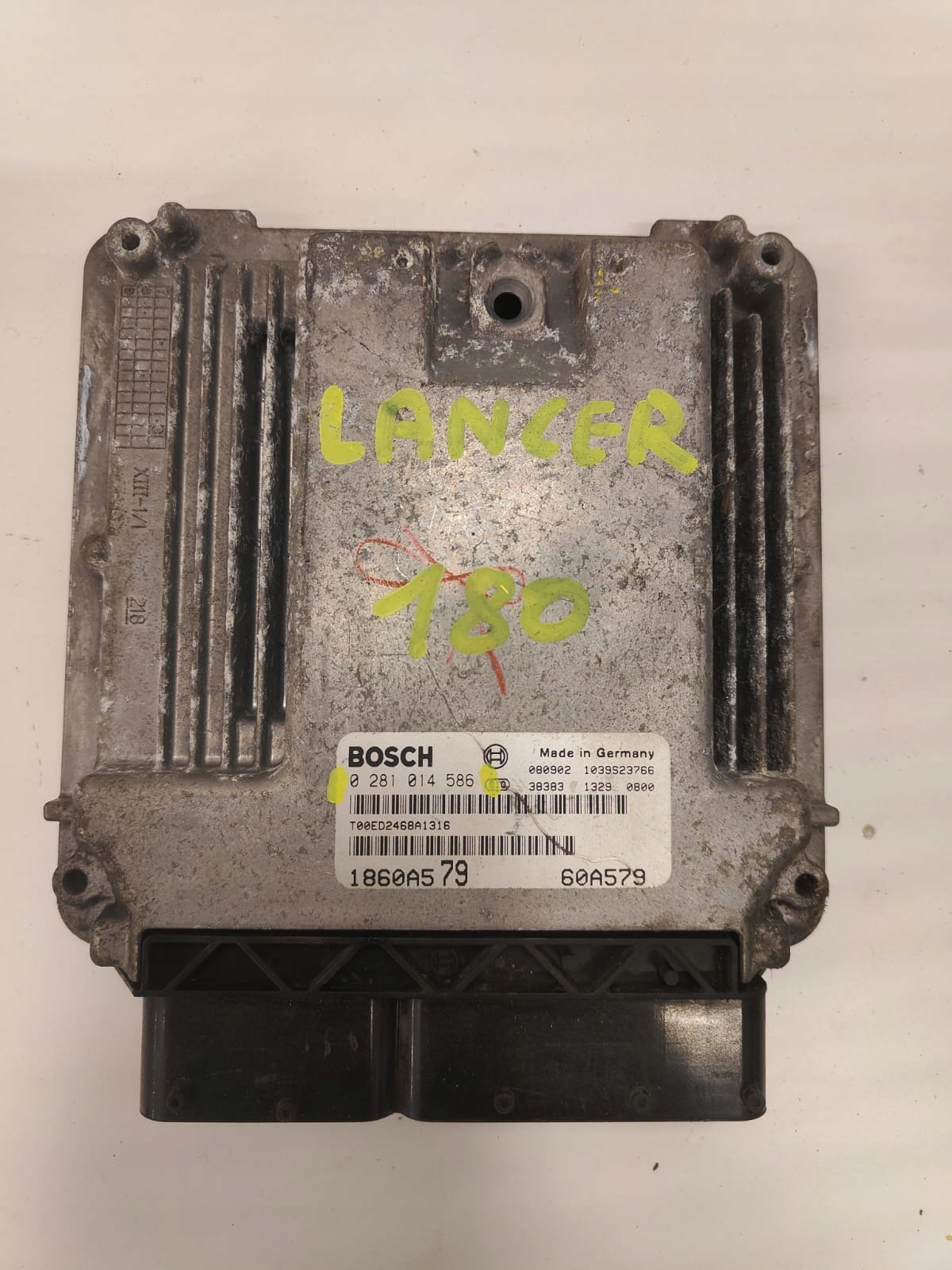 Mitsubishi lancer 0281014586 1860A579 RIADIACA JEDNOTKA MOTORA