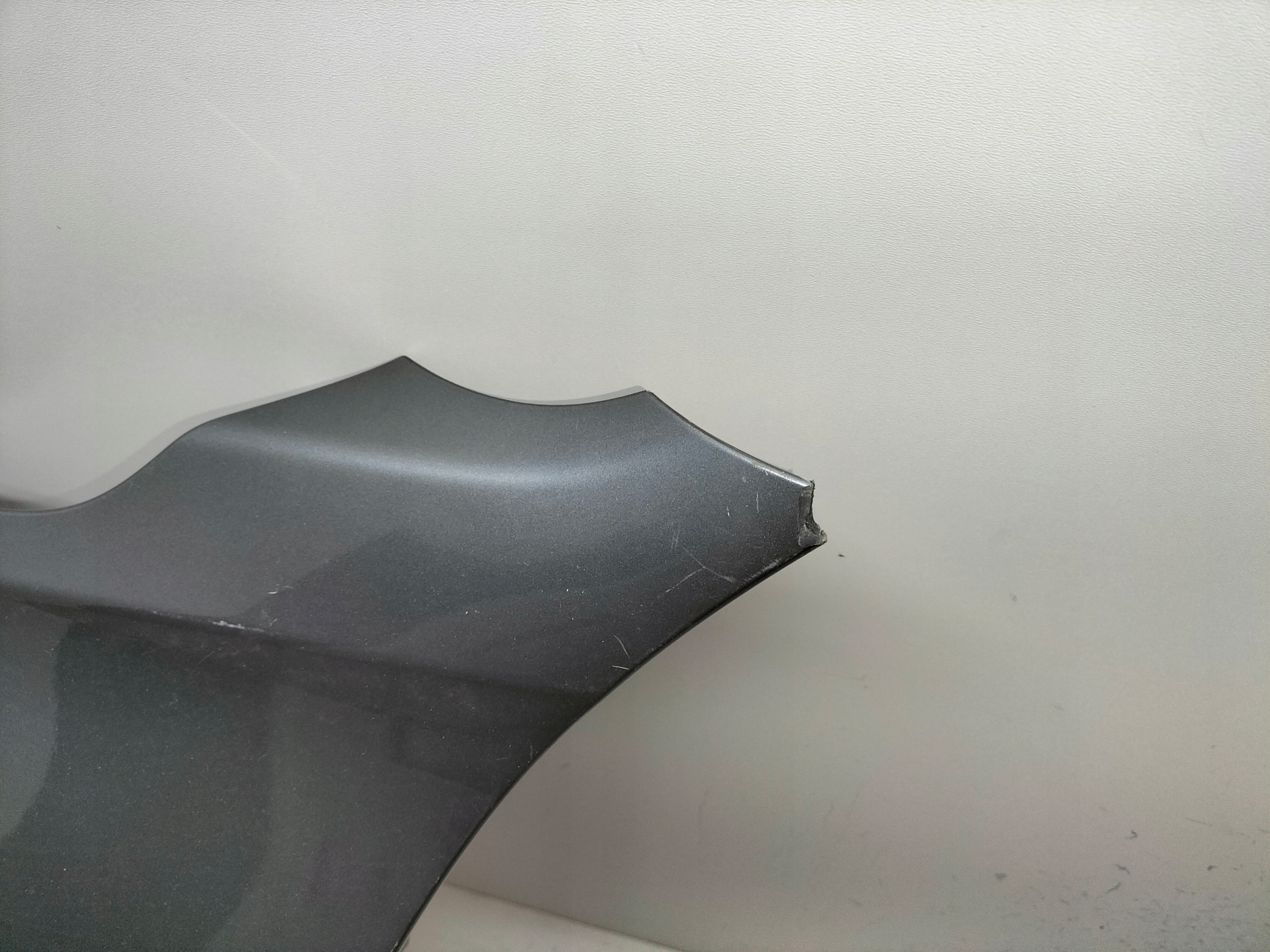 ĽAVÝ PREDNÝ BLATNÍK BMW X5 F15 13-