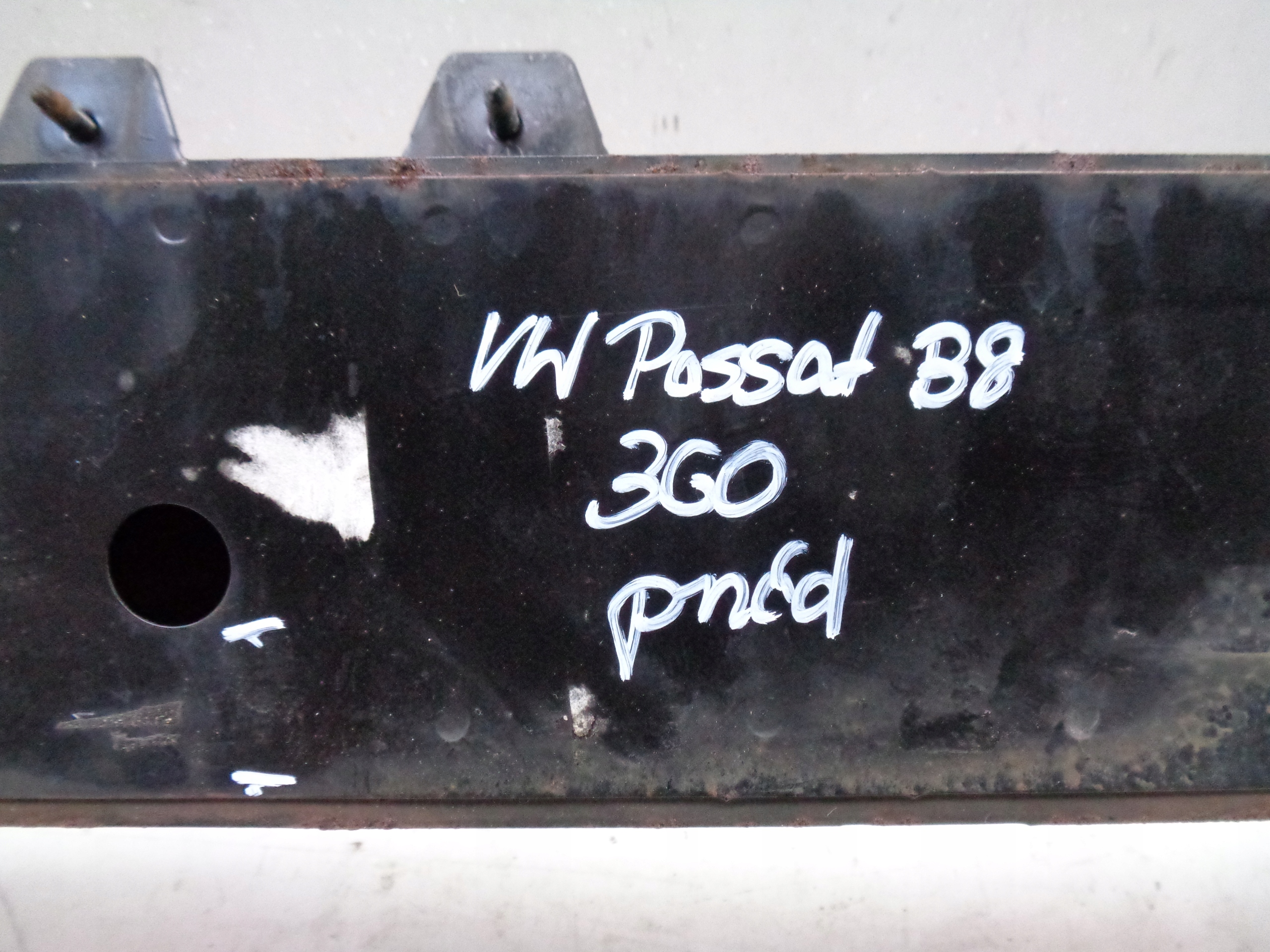 VYSTUHA PREDNEHO NARAZNIKA VW PASSAT B8 3G 3G0 18- LIFT