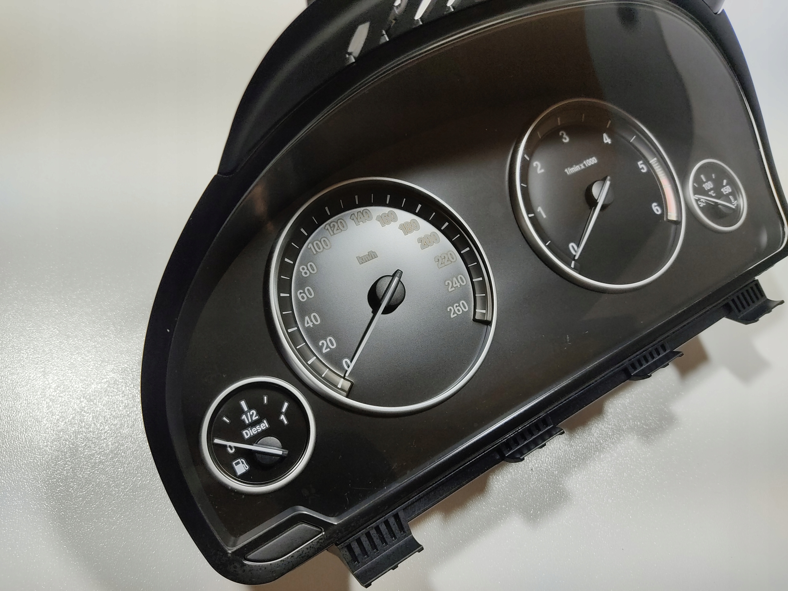 TACHOMETER BUDIKY BMW X3 F25 3.0 D 9285194 2010-2017 EUROPA