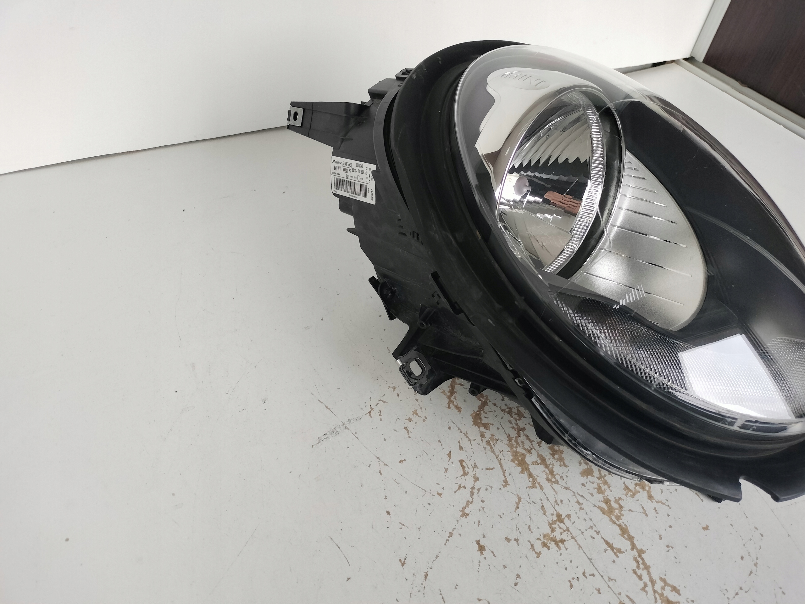 PRAVE PREDNE SVETLO MINI COOPER ONE F55 F56 14-