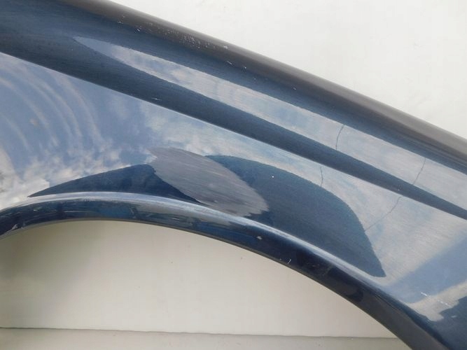 MERCEDES W211 E-KLASA 02-06 PRAVY PREDNY BLATNIK