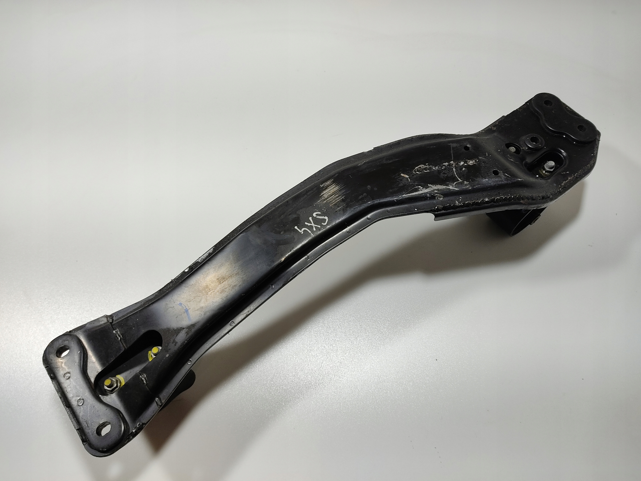 VYSTUHA PRIECKA POD MOTOR SUZUKI SX4 1.6 DIESEL DDIS 2006-2013