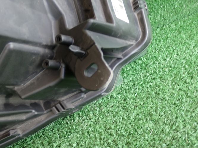 LOGAN SANDERO II LIFT 15- LAVE PREDNE SVETLO