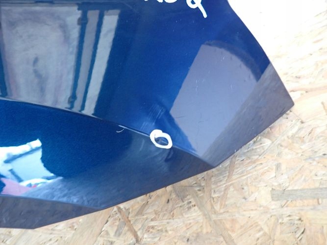 SKODA KAROQ 57A PRAVY PREDNY BLATNIK