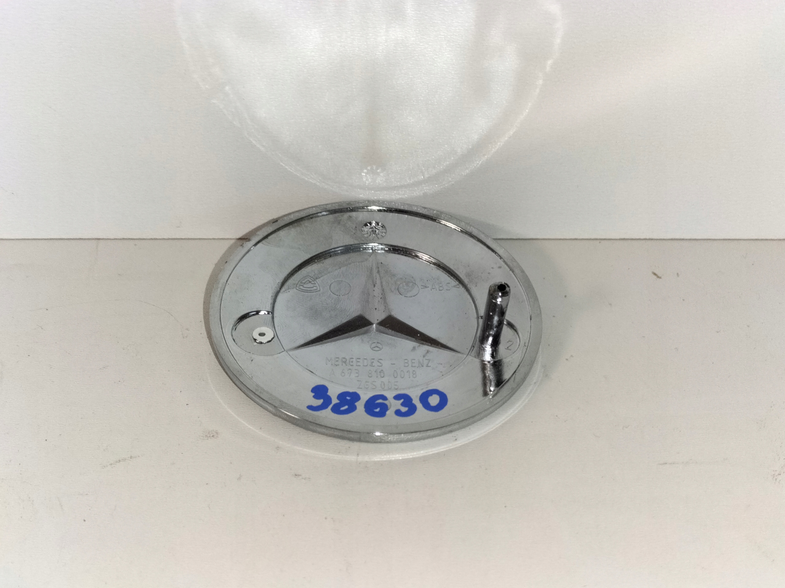 ZNAK EMBLEM LOGO ZNAK KAPOTY MERCEDES ATEGO ACTROS