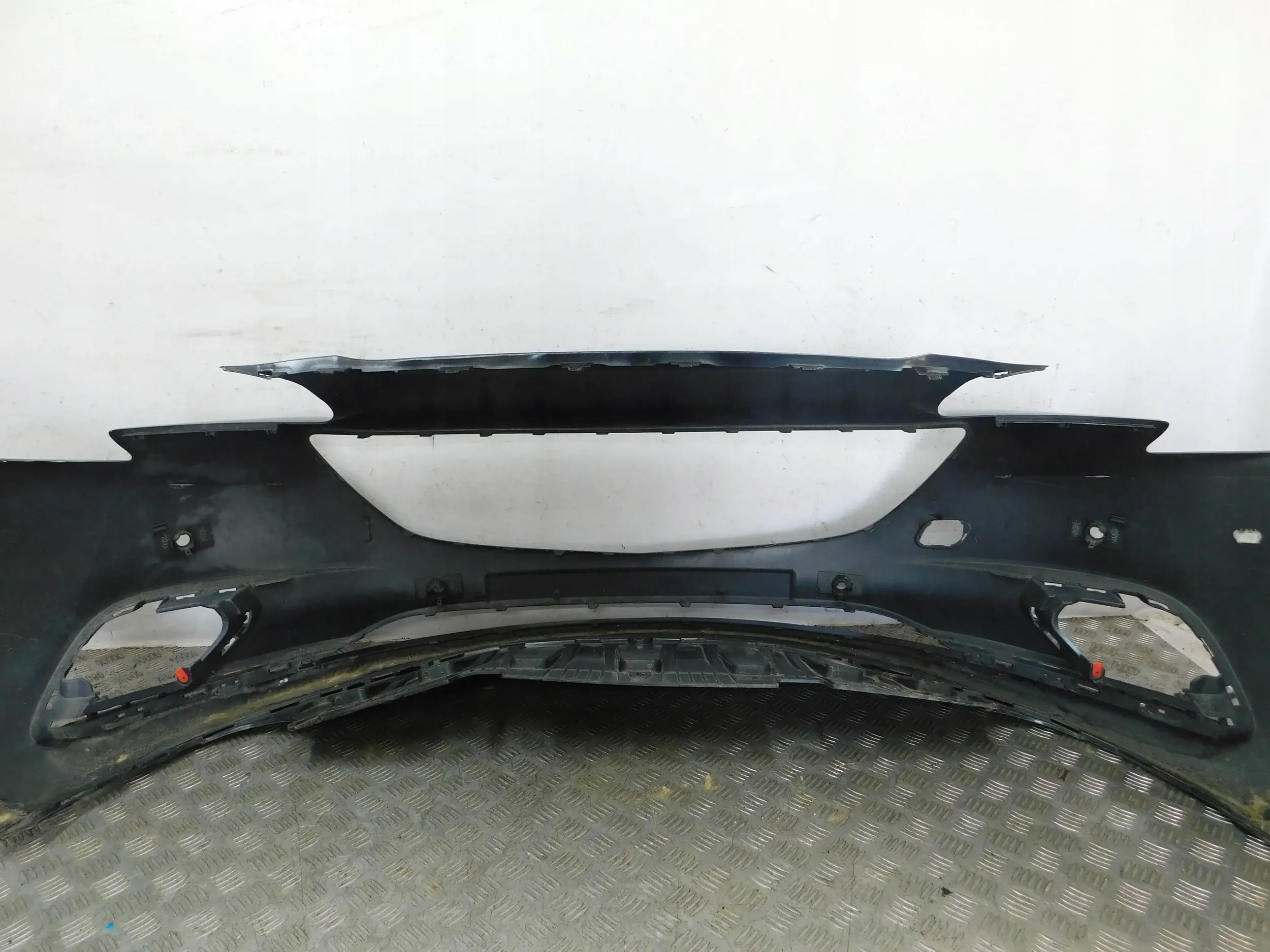 PREDNÝ NÁRAZNÍK OPEL CORSA E PDC